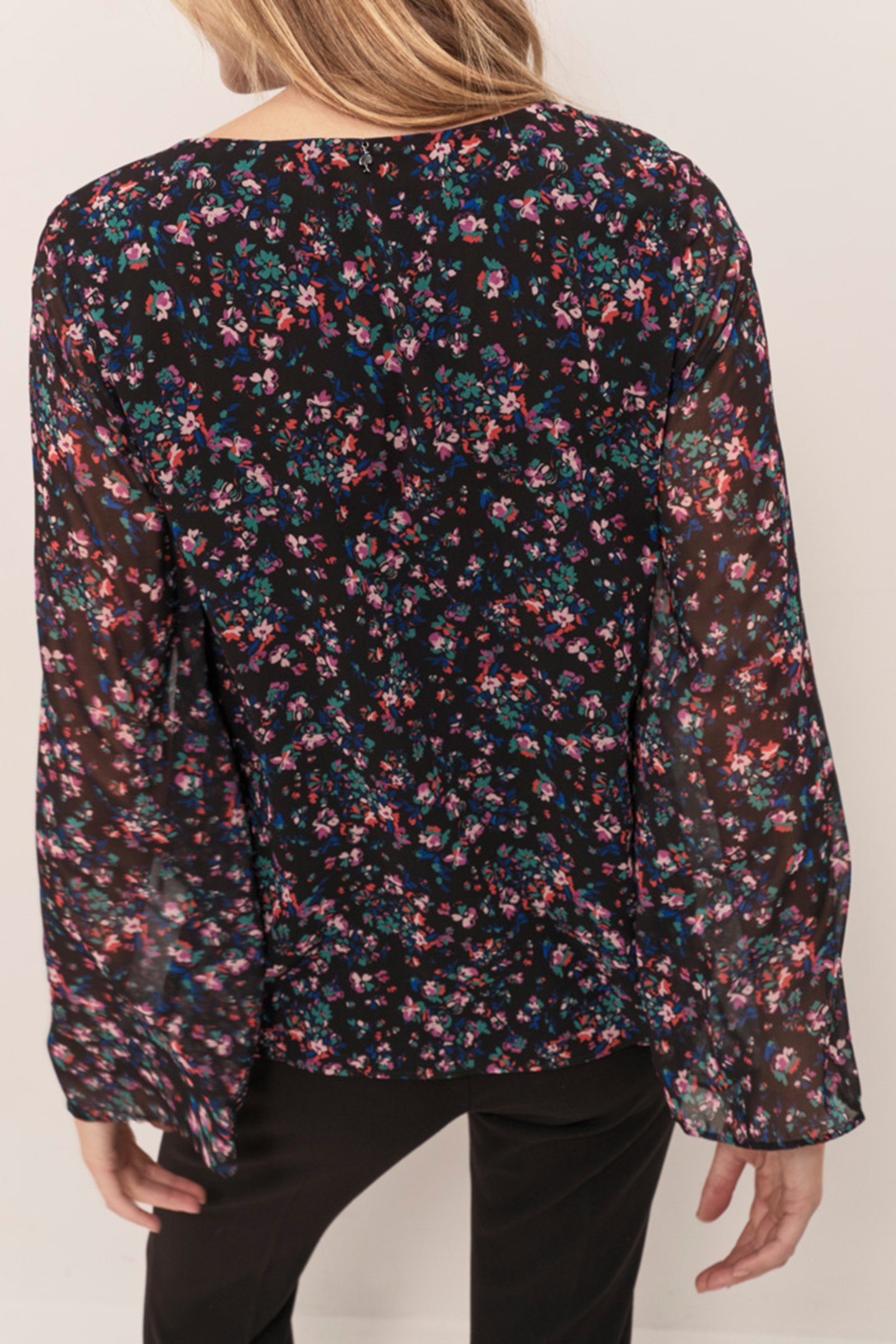 CERYX - BLACK BLOUSE WITH NIGHT GARDEN PRINT 2