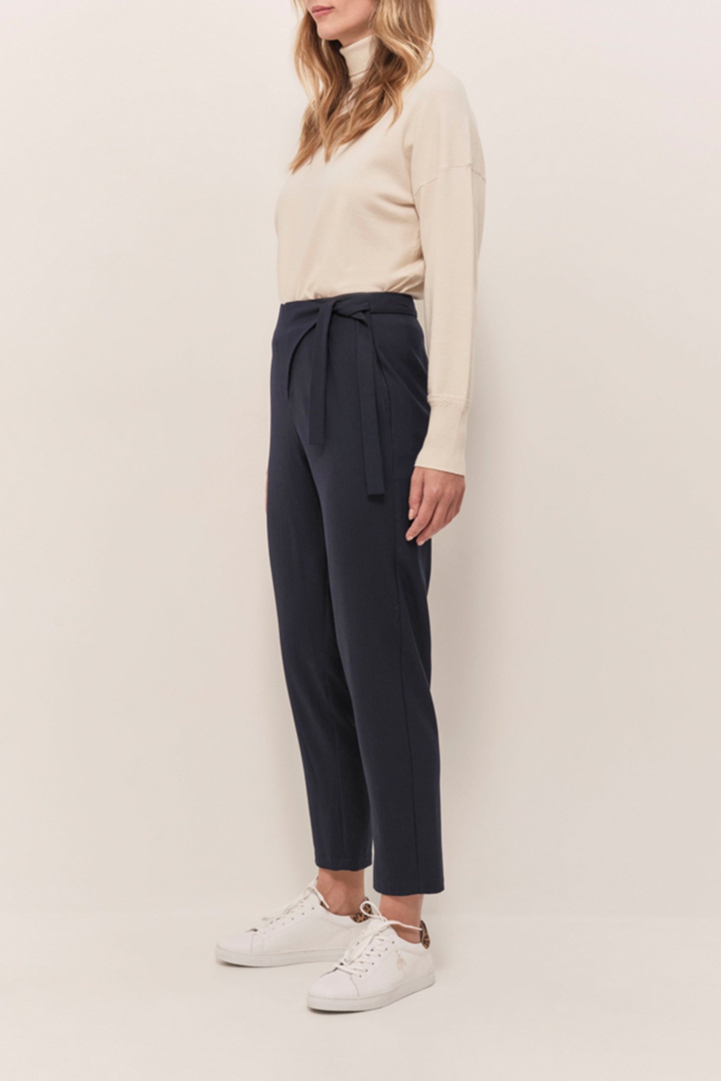 PASSY - NAVY BLUE NEO-CARROT 7/8 SUIT PANTS WITH TENNIS STRI 4