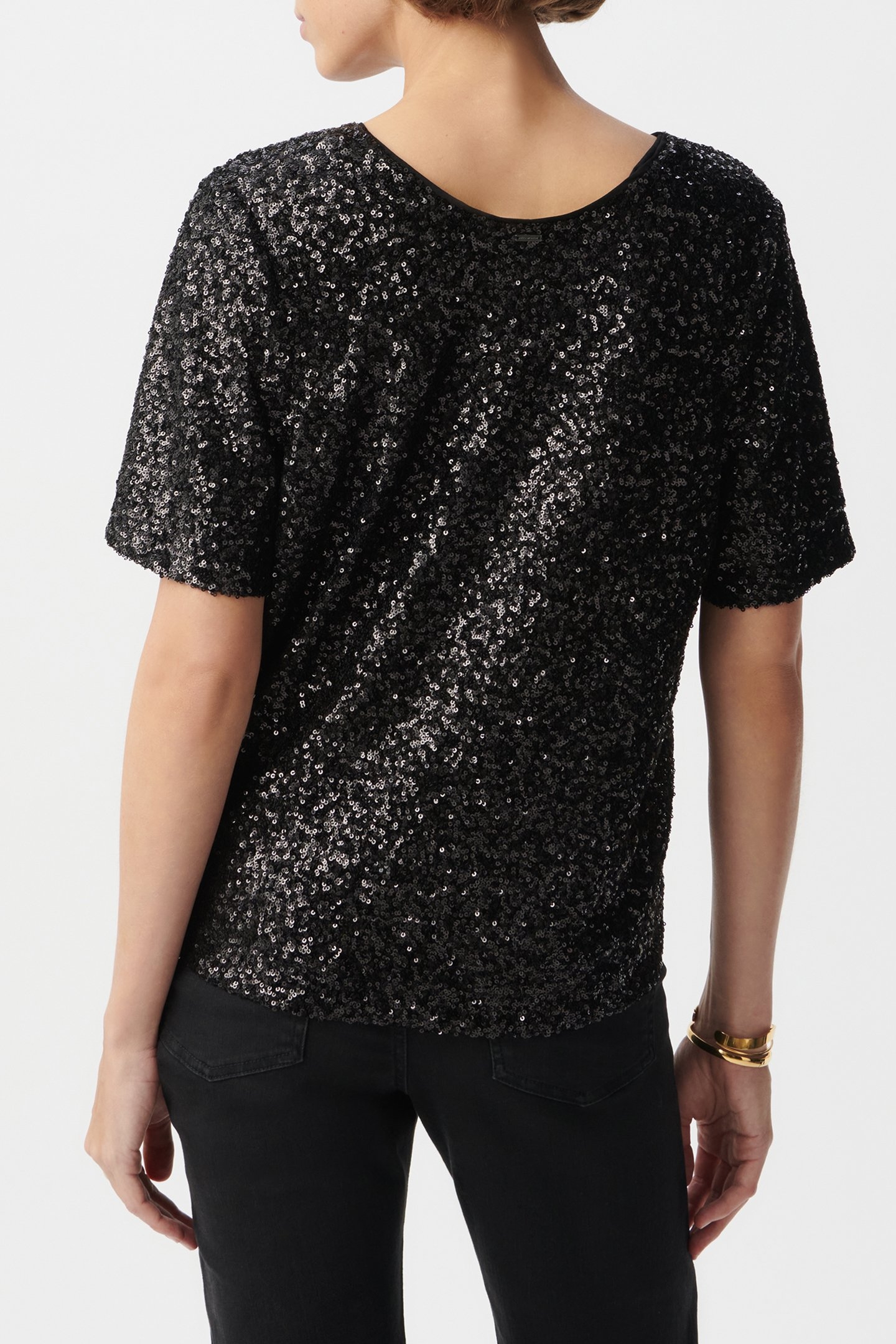 BLACK SEQUIN EMBROIDERY TRUMPET SLEEVE TOP 2