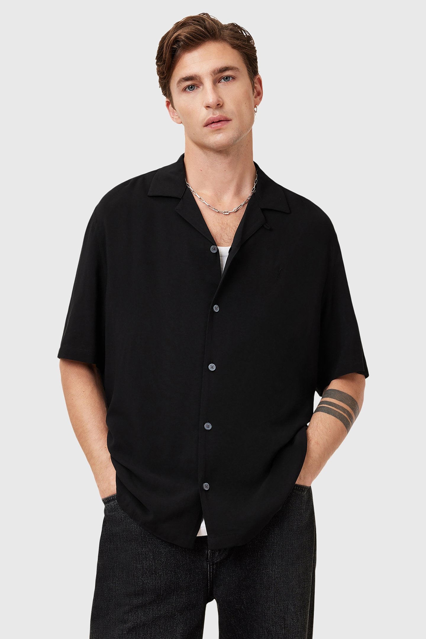 VENICE SS SHIRT BLACK 1