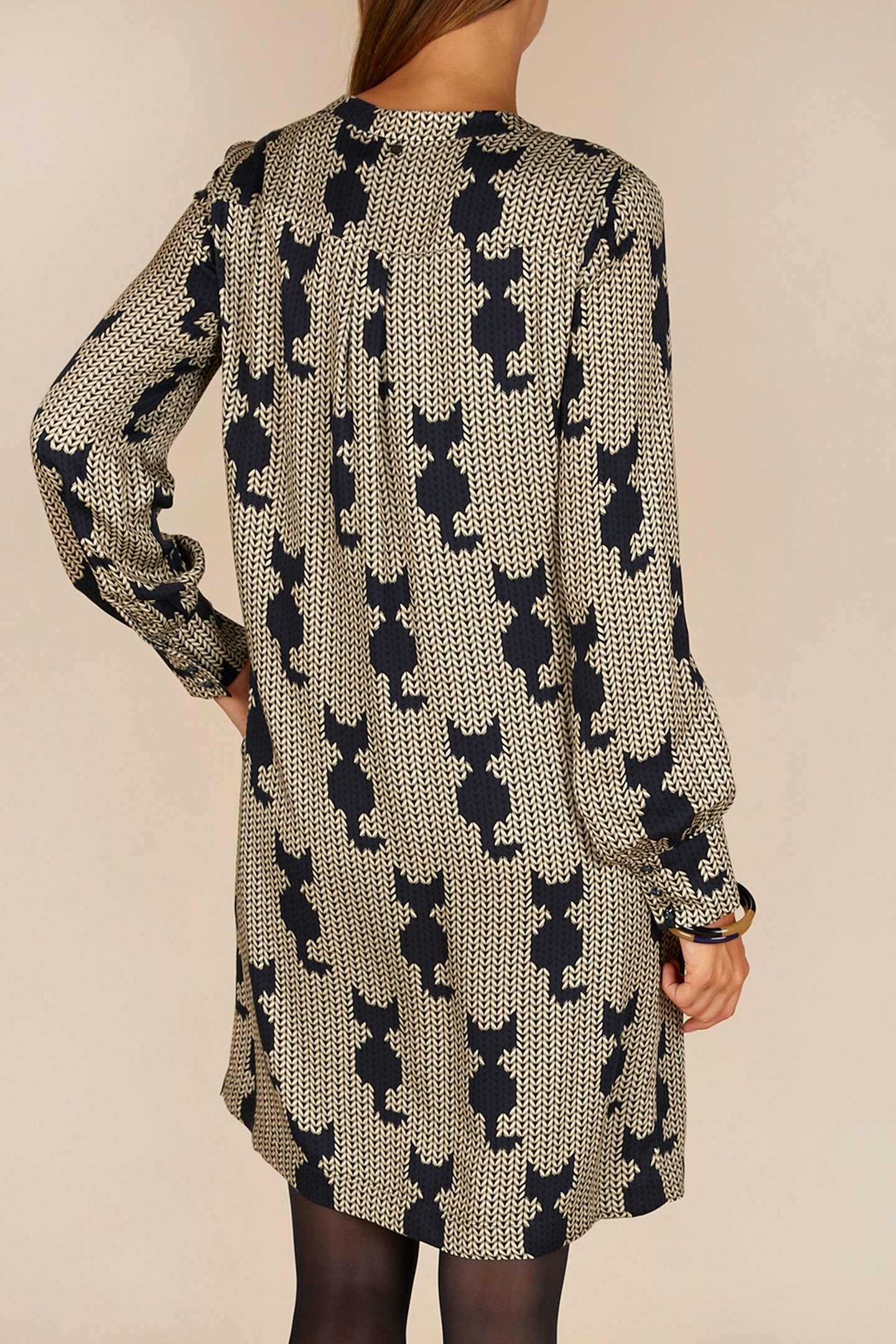 PRINTED VISCOSE DRESS IN BLUE 2