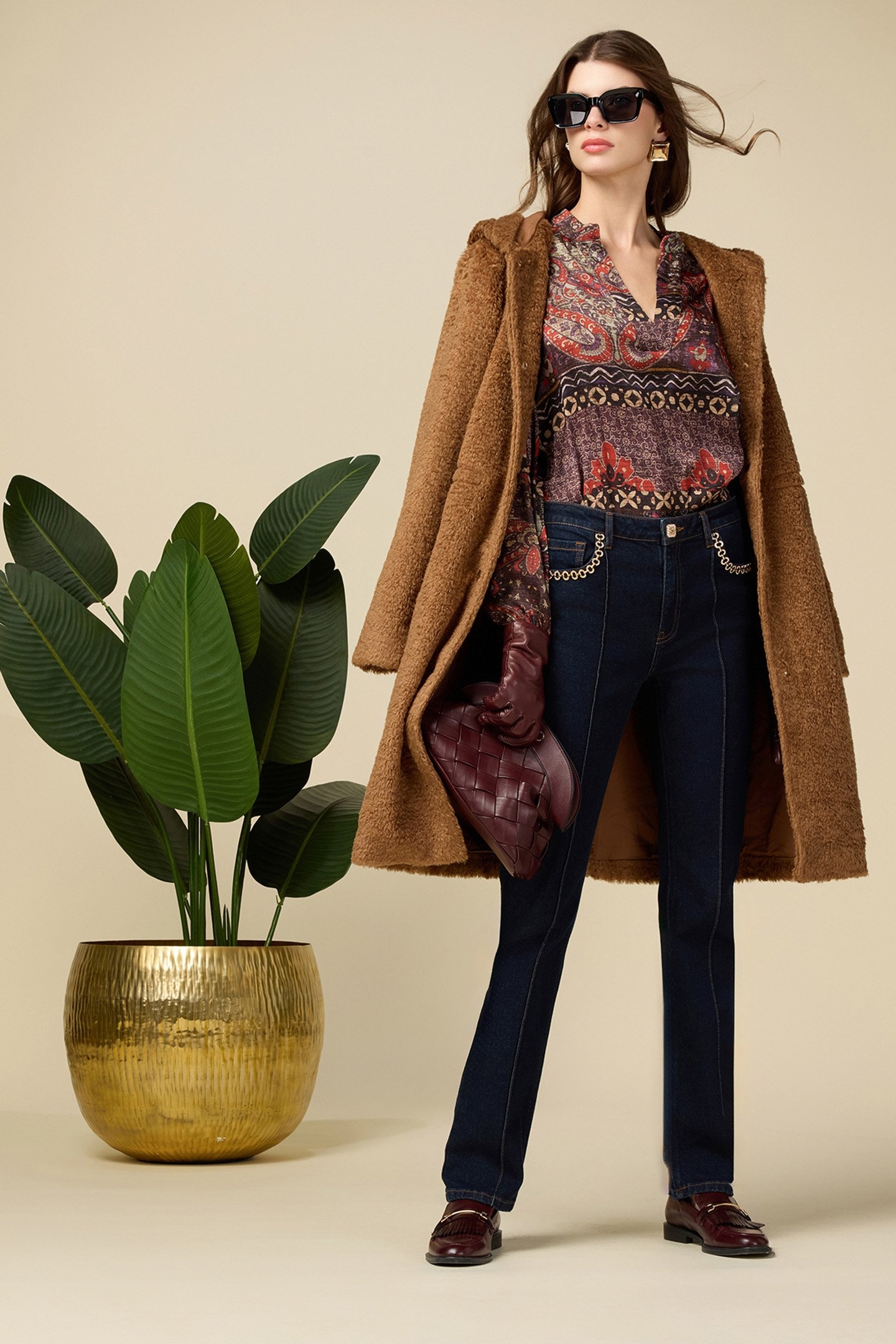 HOODED TEDDY PARKA BROWN 4