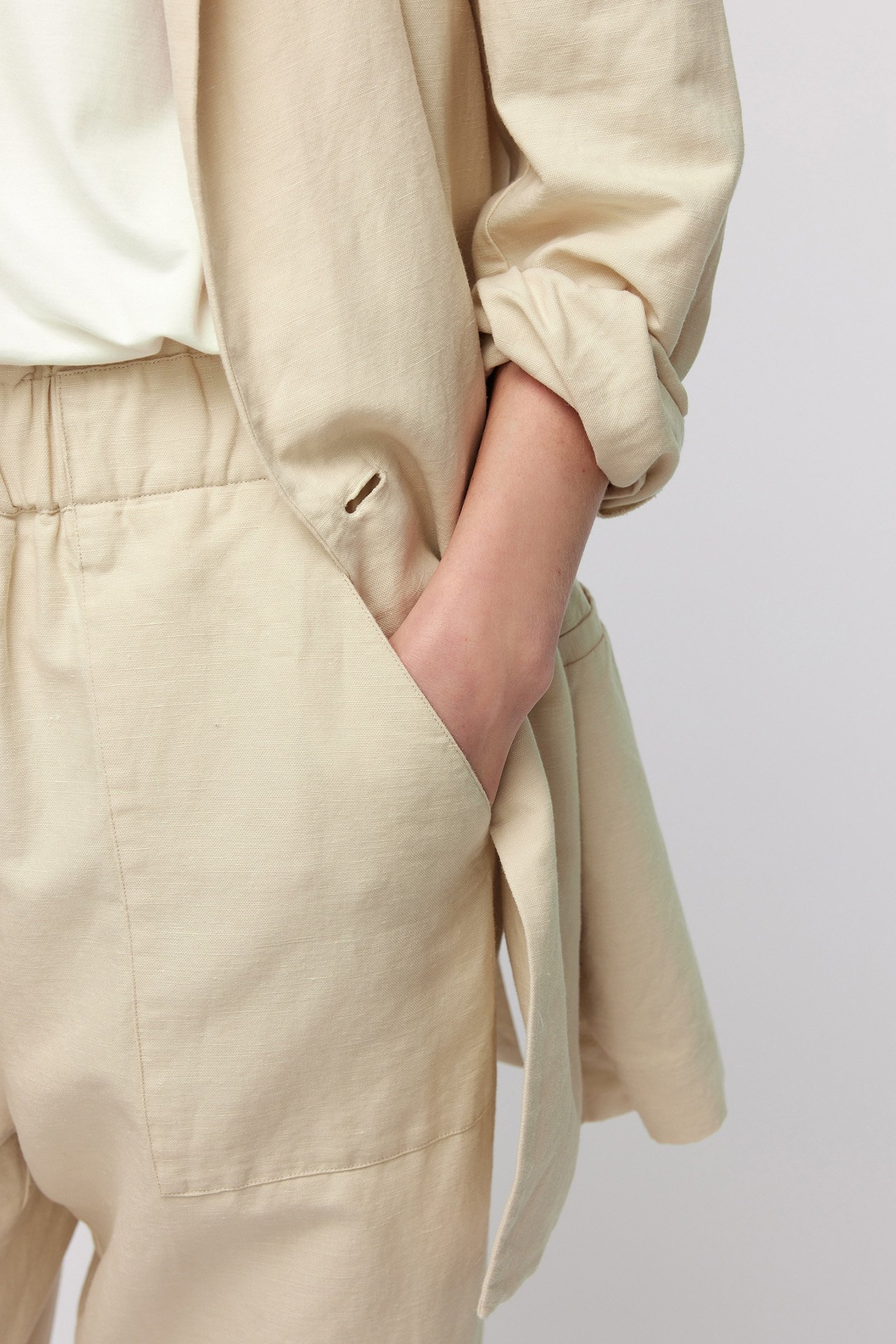 KELSEY BLAZER SAND 8