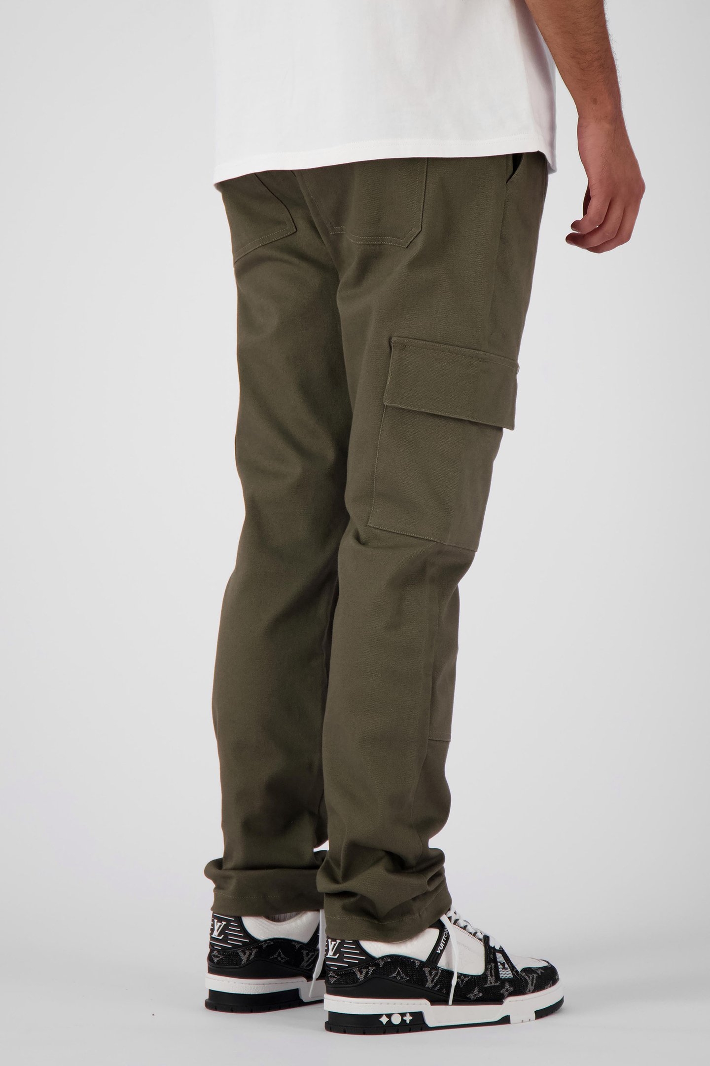 MONOGRAM CARGO PANTS MOSS GREEN 2