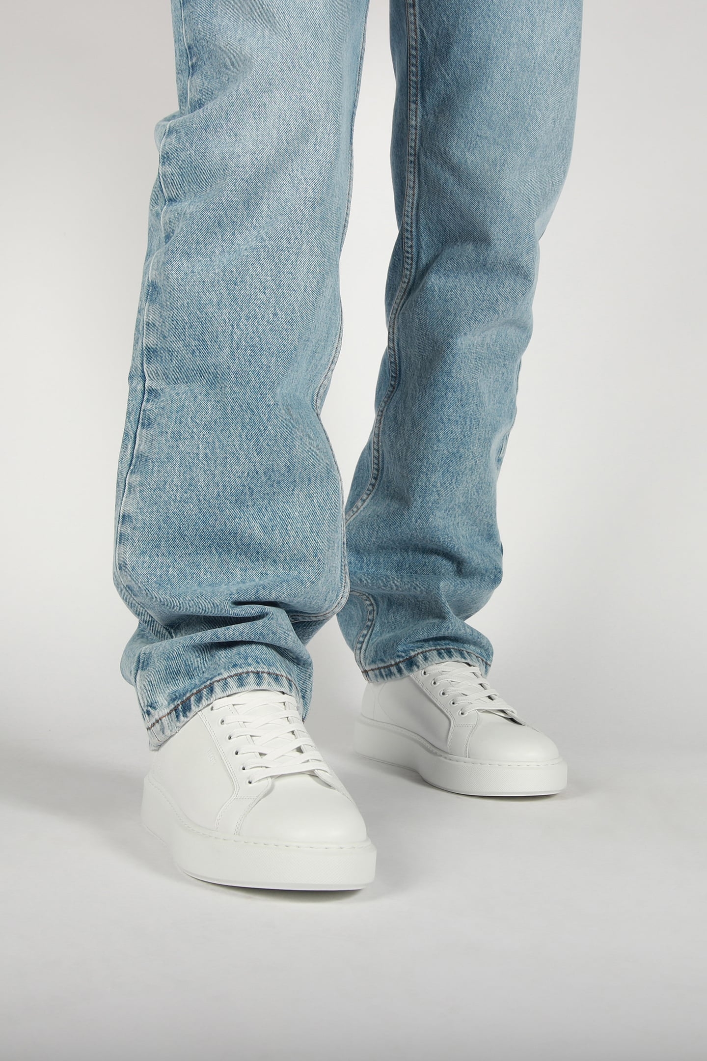 NOVA STANLEY WHITE 6