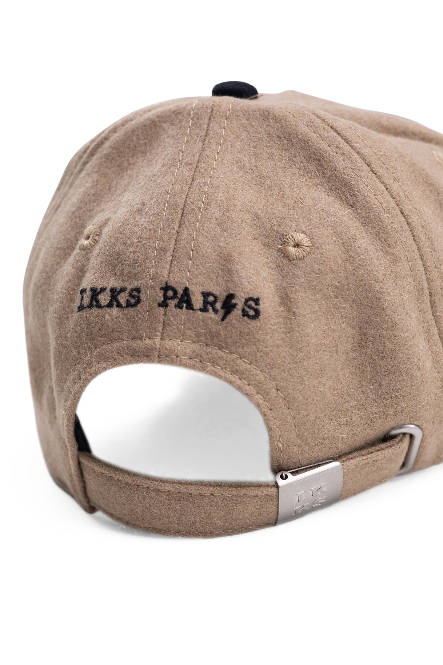 BOY’S CAMEL CAP WITH EMBROIDERED BOUCLETTE LIGHTNING-K 8