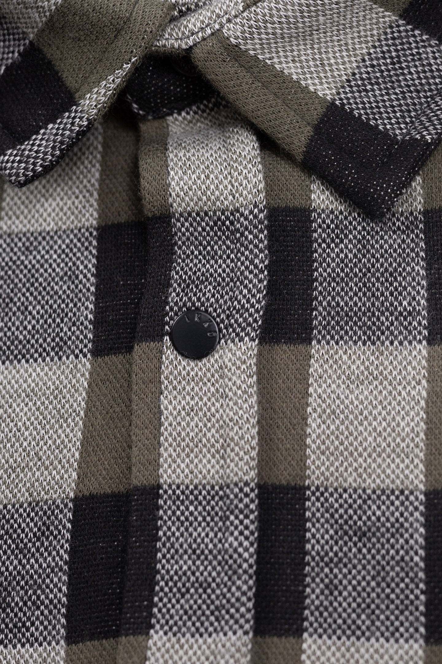 BOY'S BLACK PLAID SHIRT WITH DETACHABLE HOOD 8