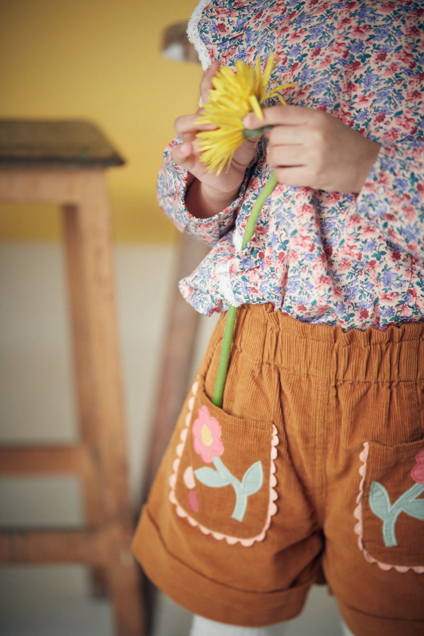 BLOUSE TUBI BLUSH FLORAL WORLD 4