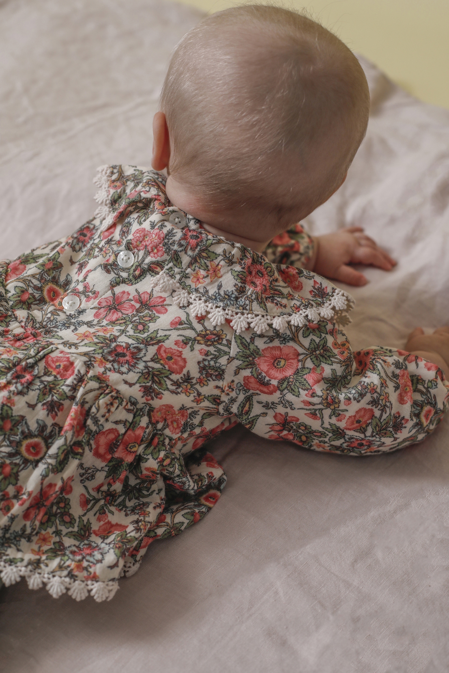 ROMPERS INDIA IVORY ENCH FIELDS 4