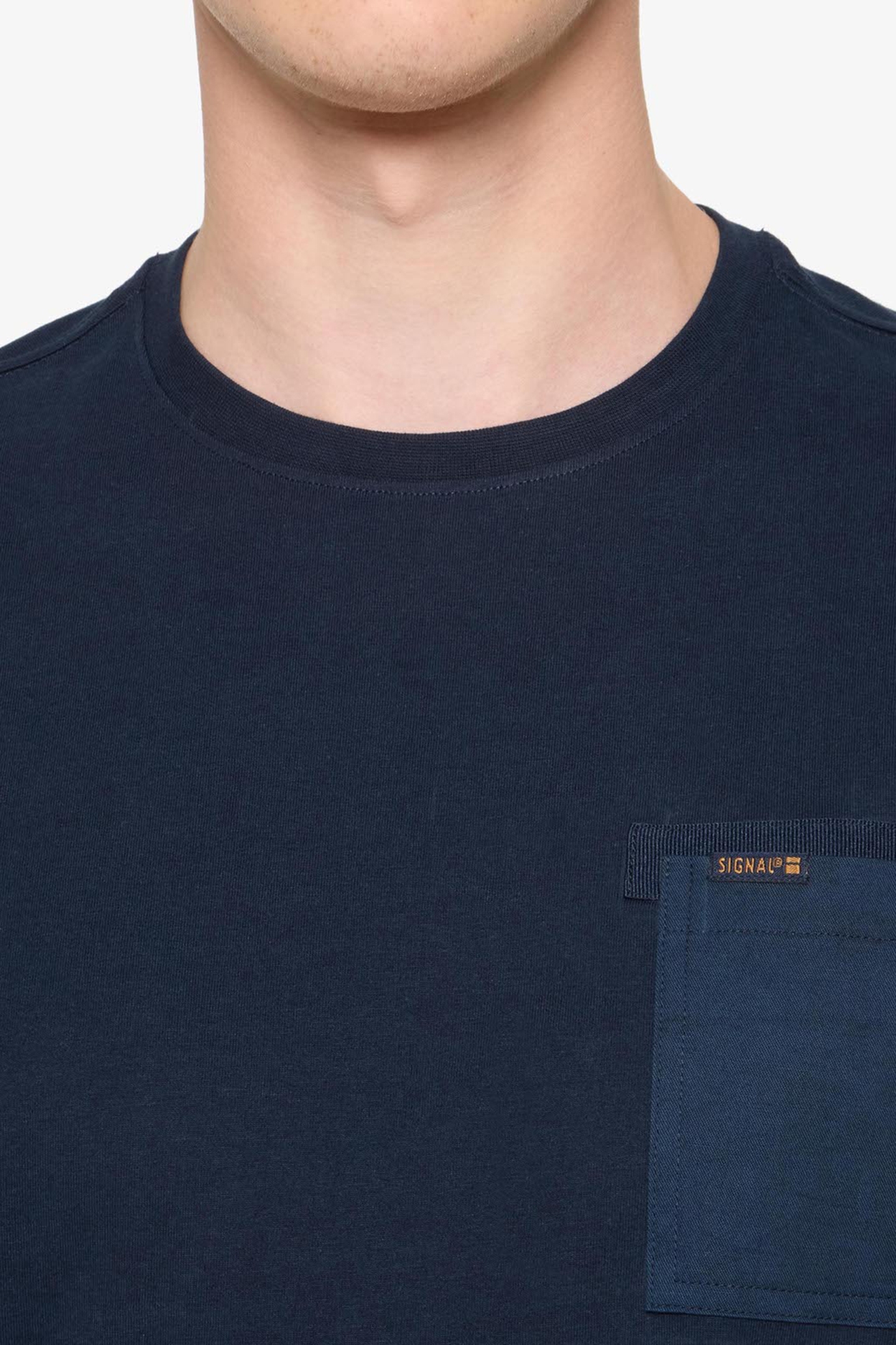 CARLOSI POCKET TEE + DEEP MARINE 6