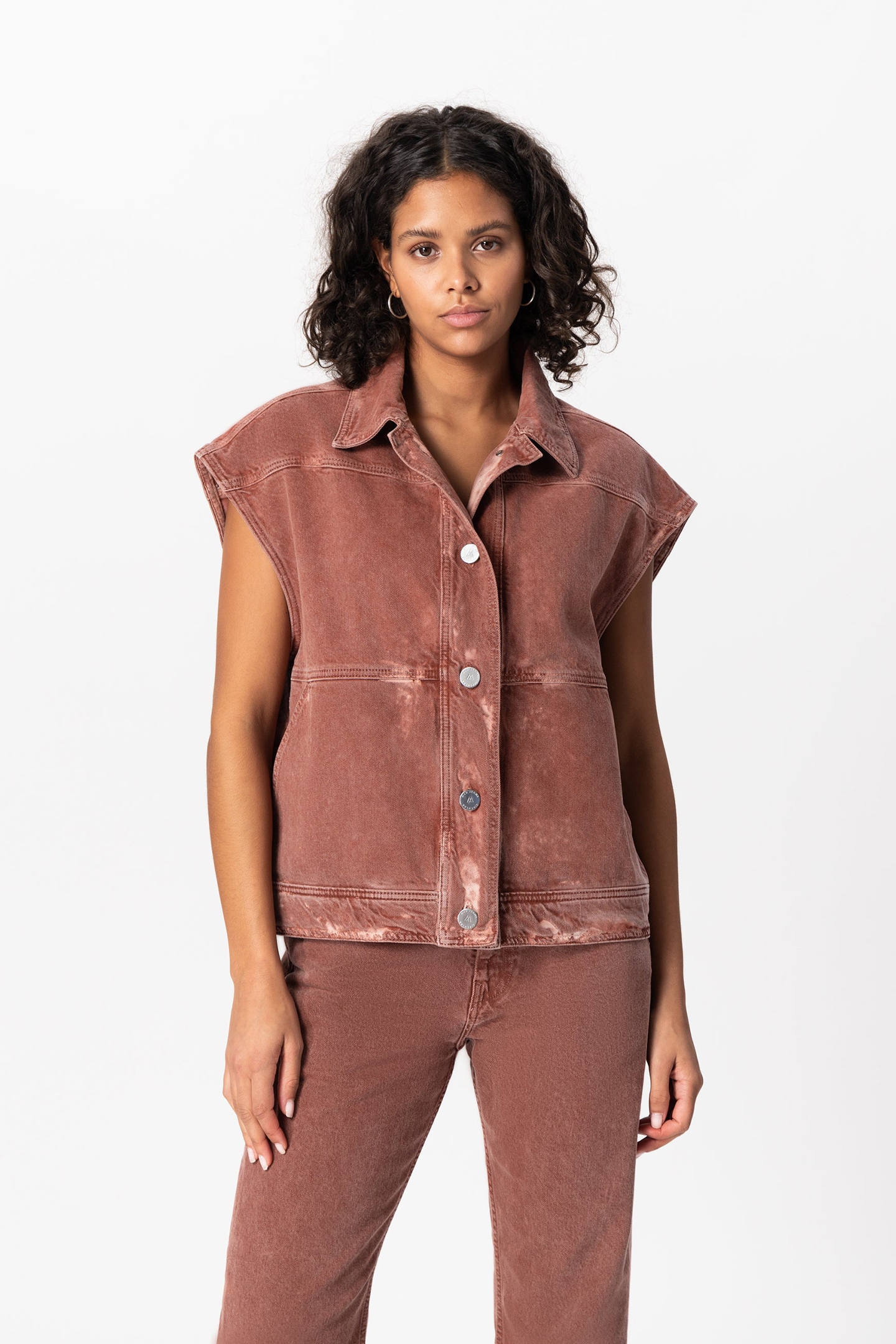 VIVIAN VEST BRICK 1