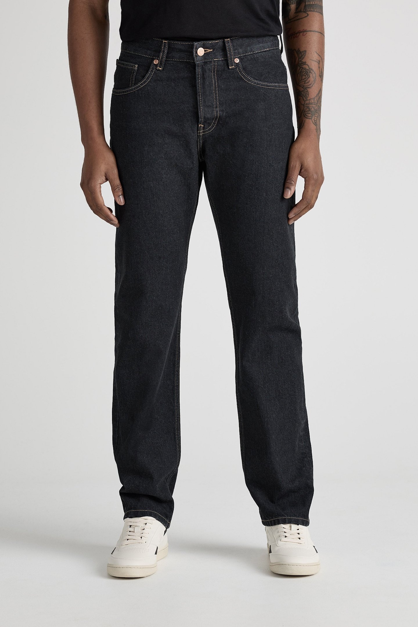 EASY MID TAPERED BLACK DIP 1