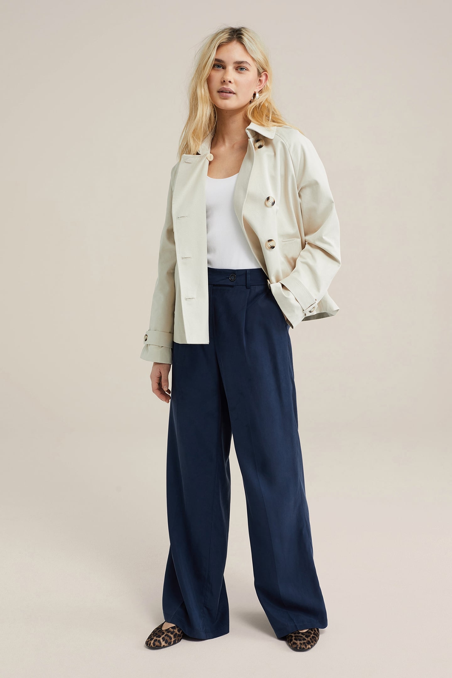 TRENCHCOAT OFF-WHITE 3