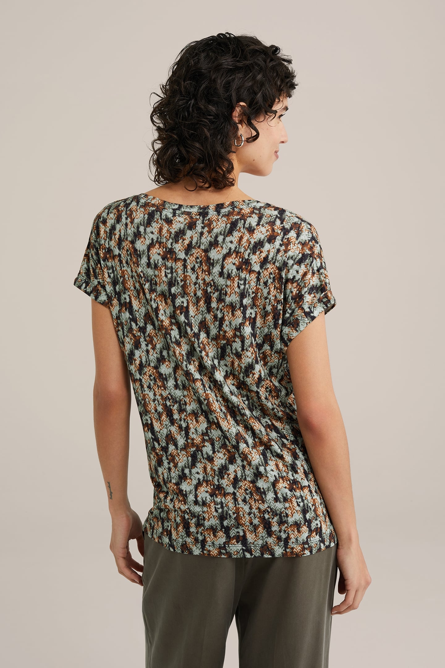 T-SHIRT LIGHT GREEN 2