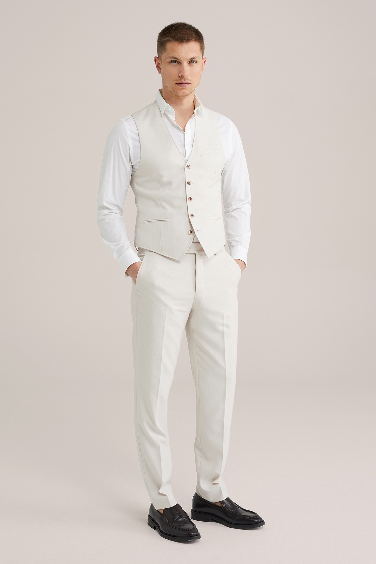 WAISTCOAT BEIGE 3
