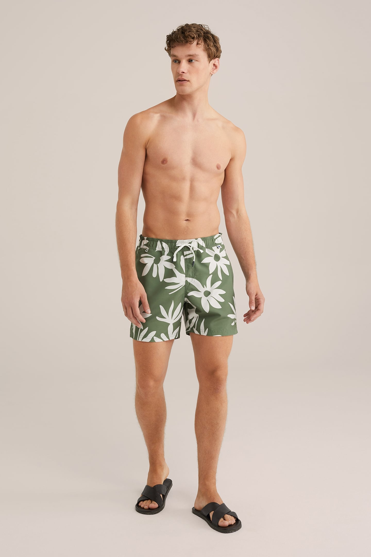 BEACH SHORT GREEN 3