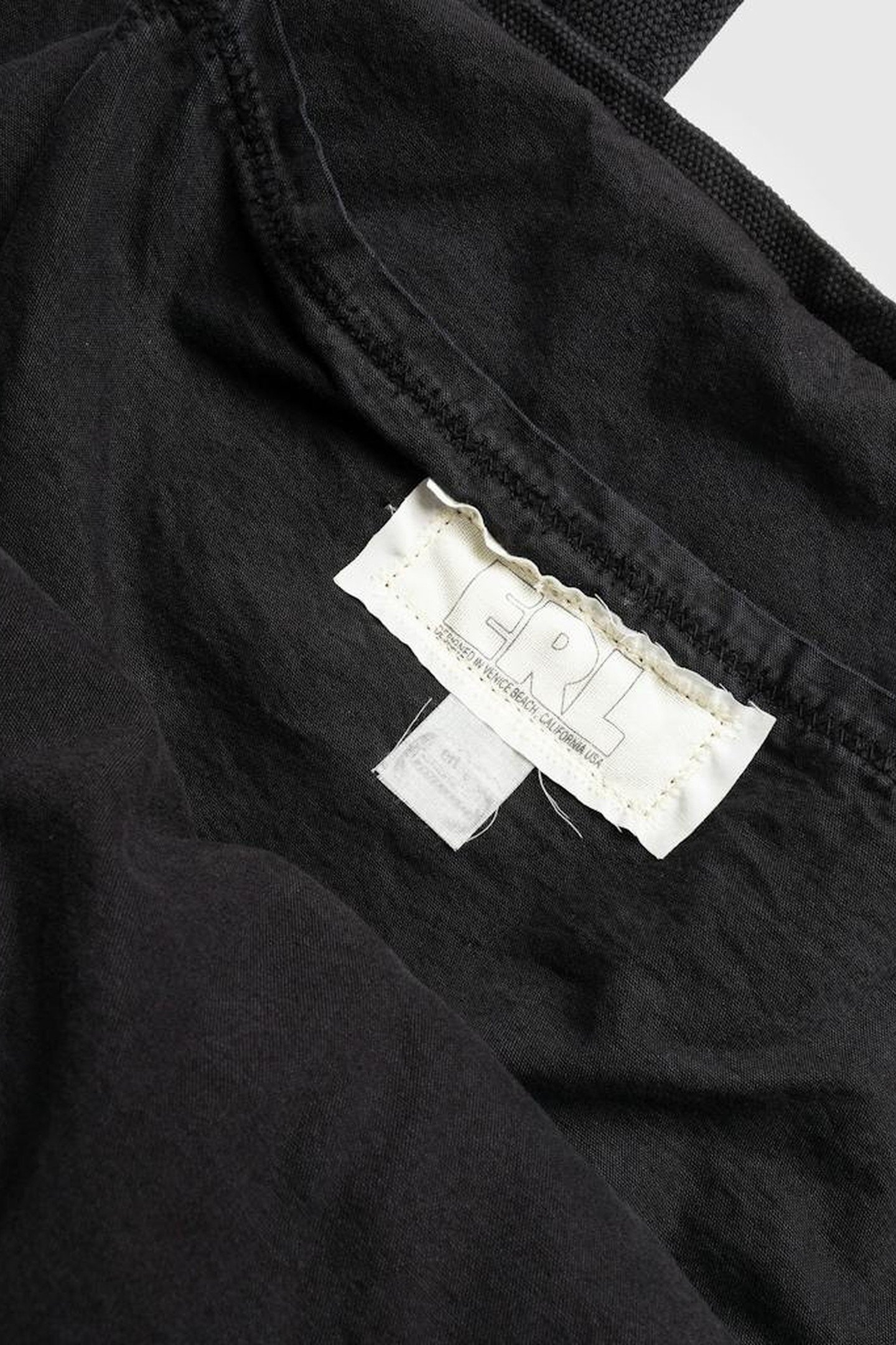 ERL – VENICE TOTE BAG WOVEN BLACK 3