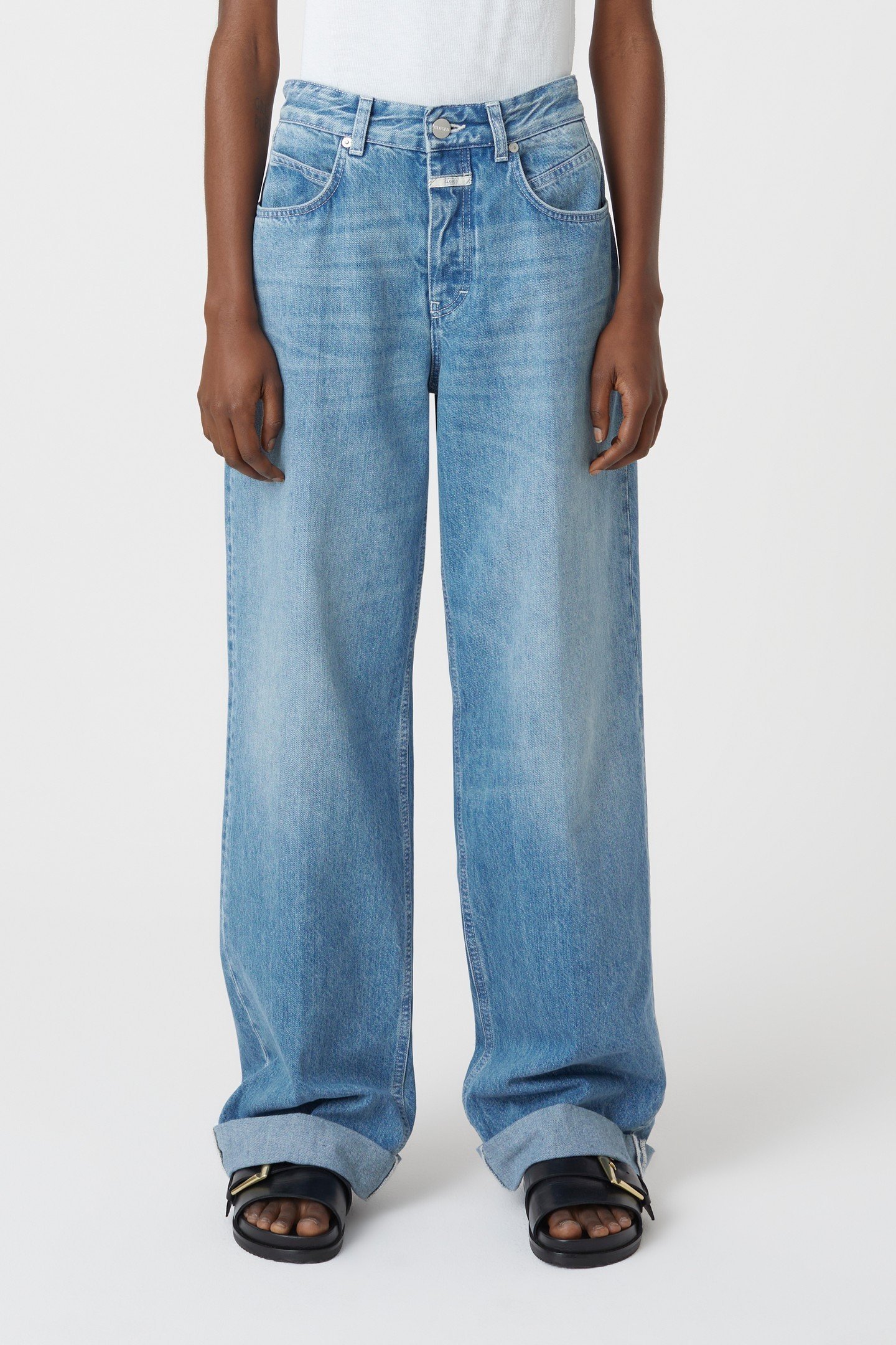 NIKKA JEANS MID BLUE 3