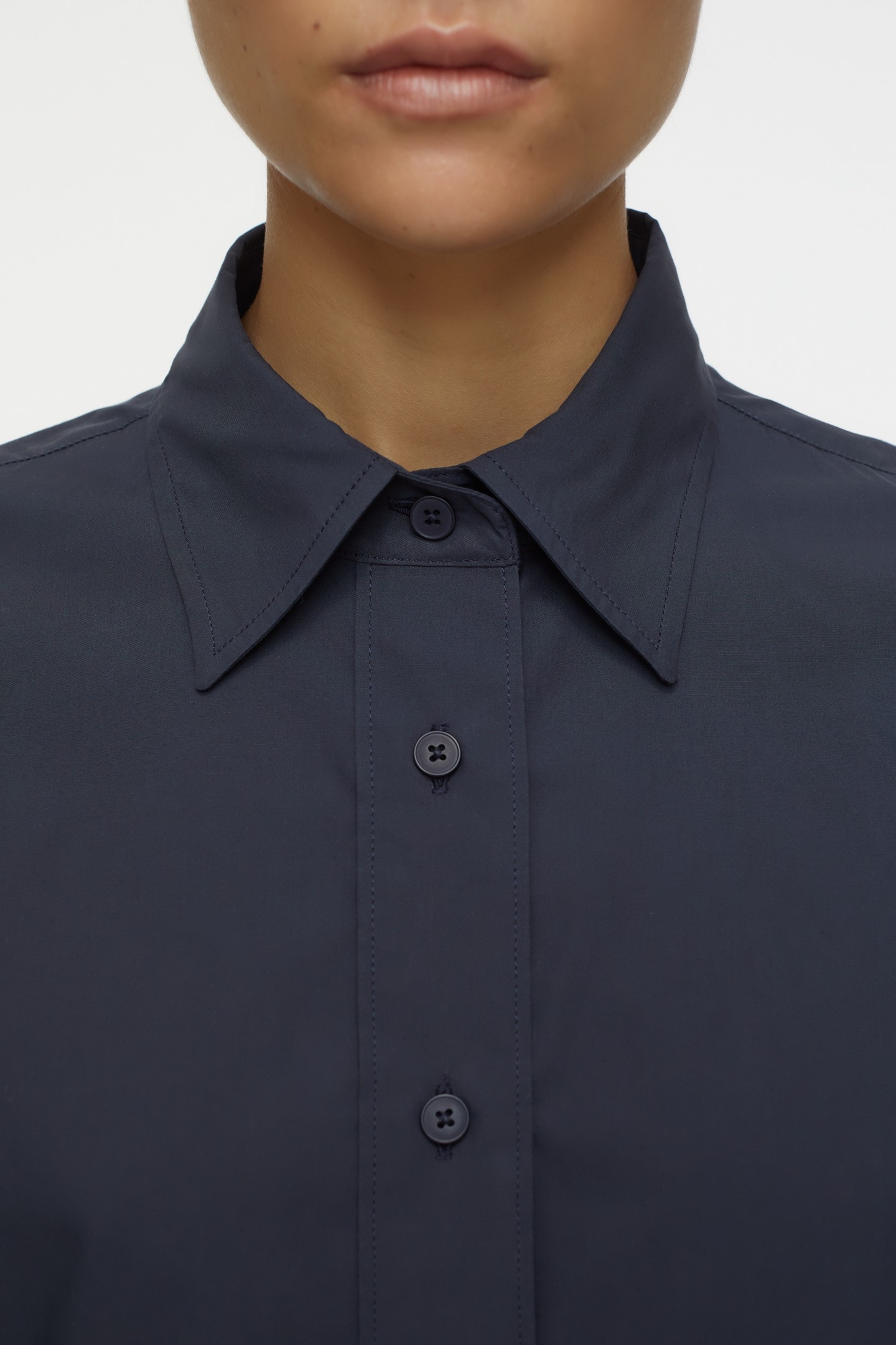 STRAIGHT FITTED SHIRT & BLOUSES DARK NIGHT 2