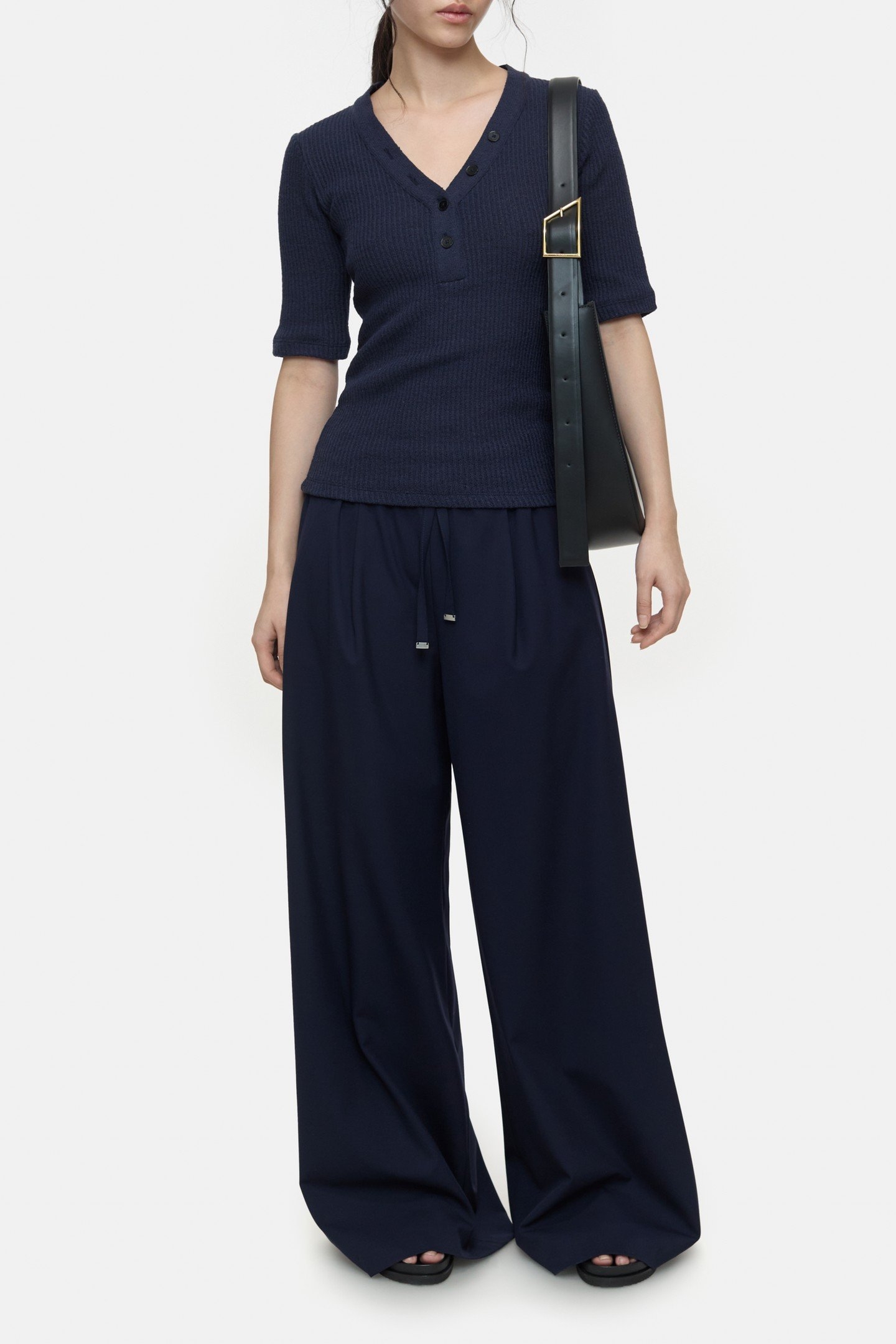 HALF PLACKET V NECK T-SHIRTS DARK NIGHT 4