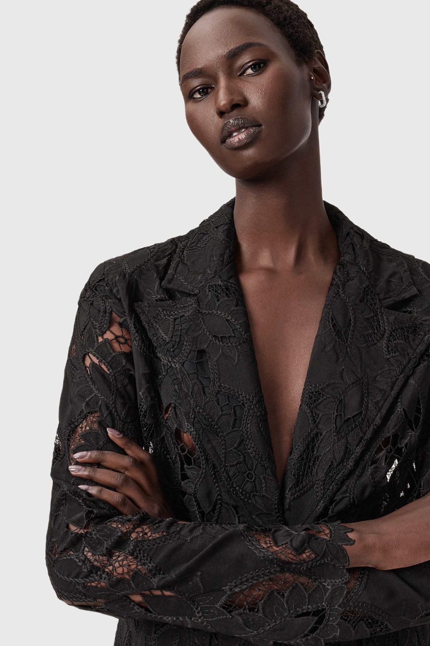 CHARLI EMB JACKET BLACK 6