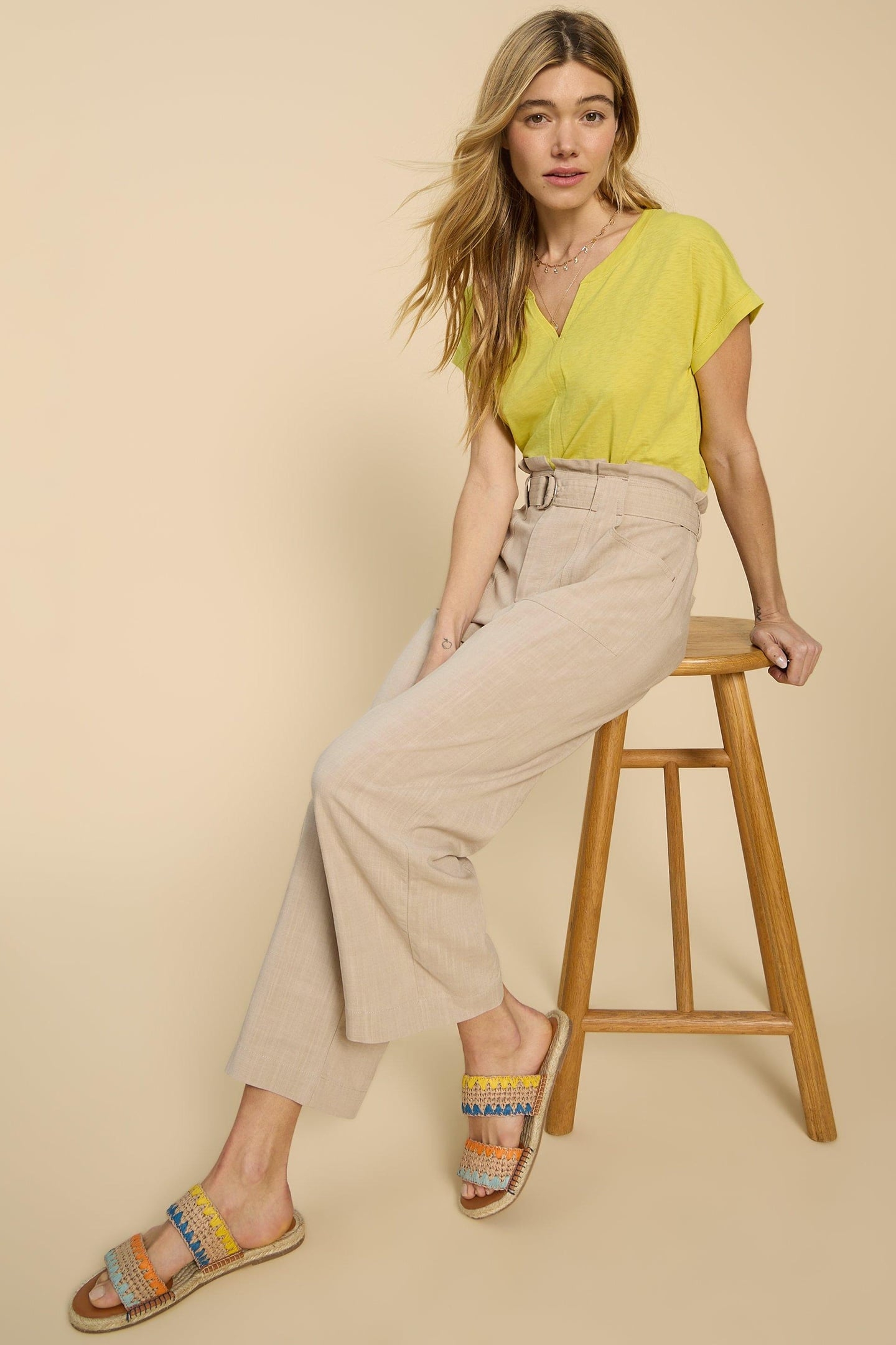 NELLY NOTCH NECK TEE LIGHT PINK 4
