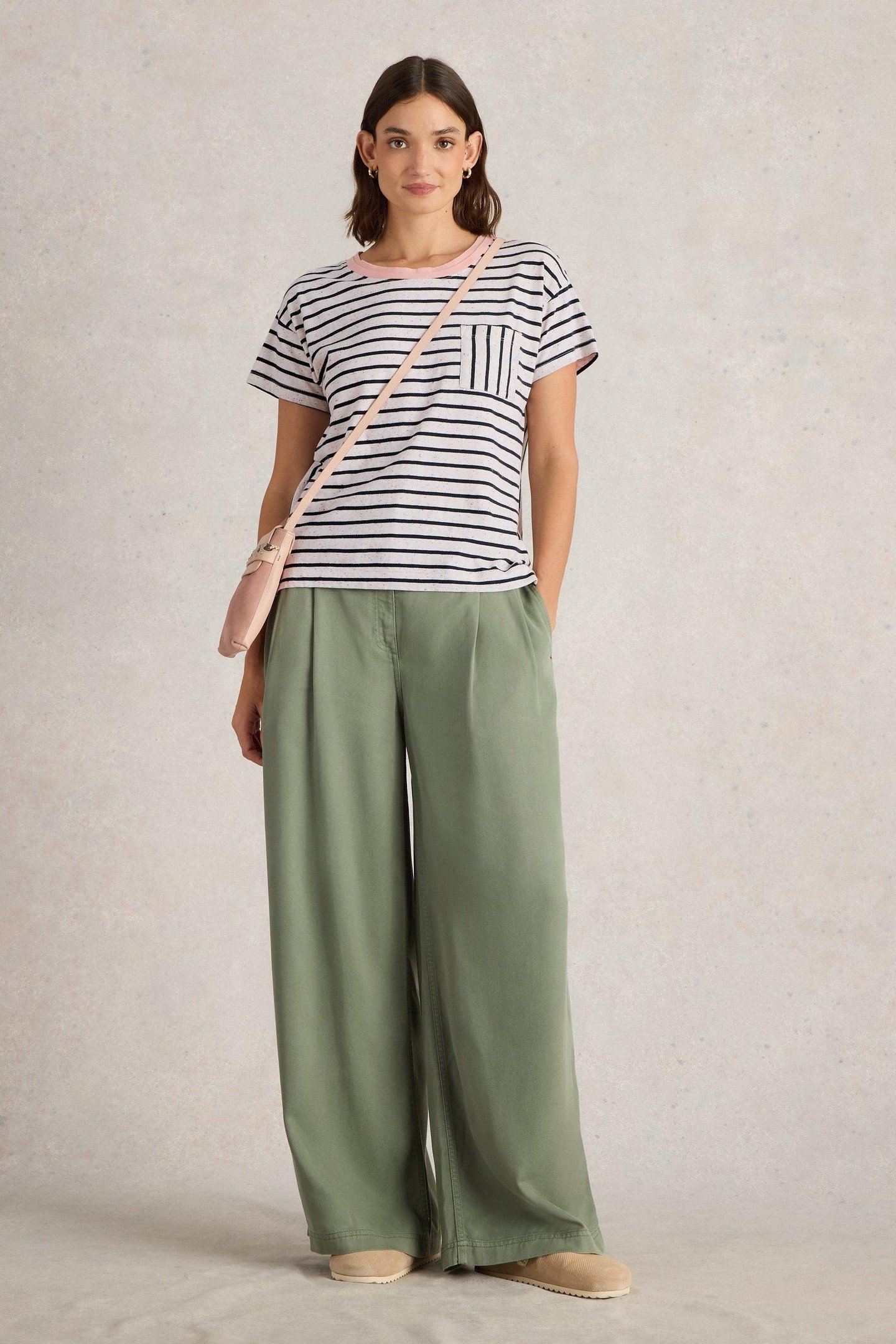 DANI TEE NAVY MULTI 1