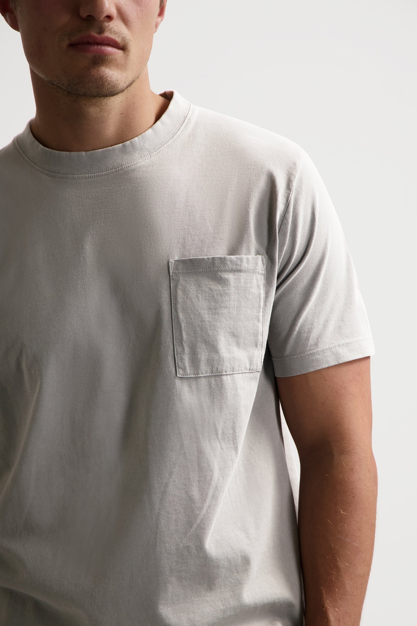 DS_NICKOLAS TEE BRUSHED NICKEL 5