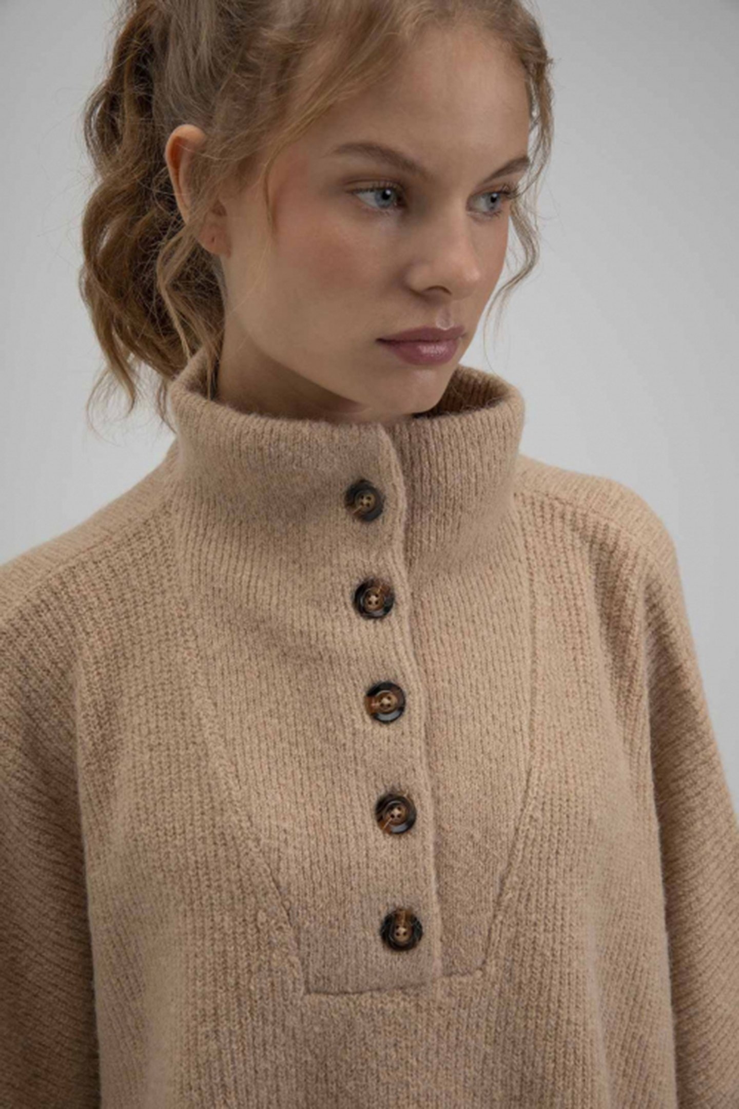 SAMIRA PONCHO SAND 5