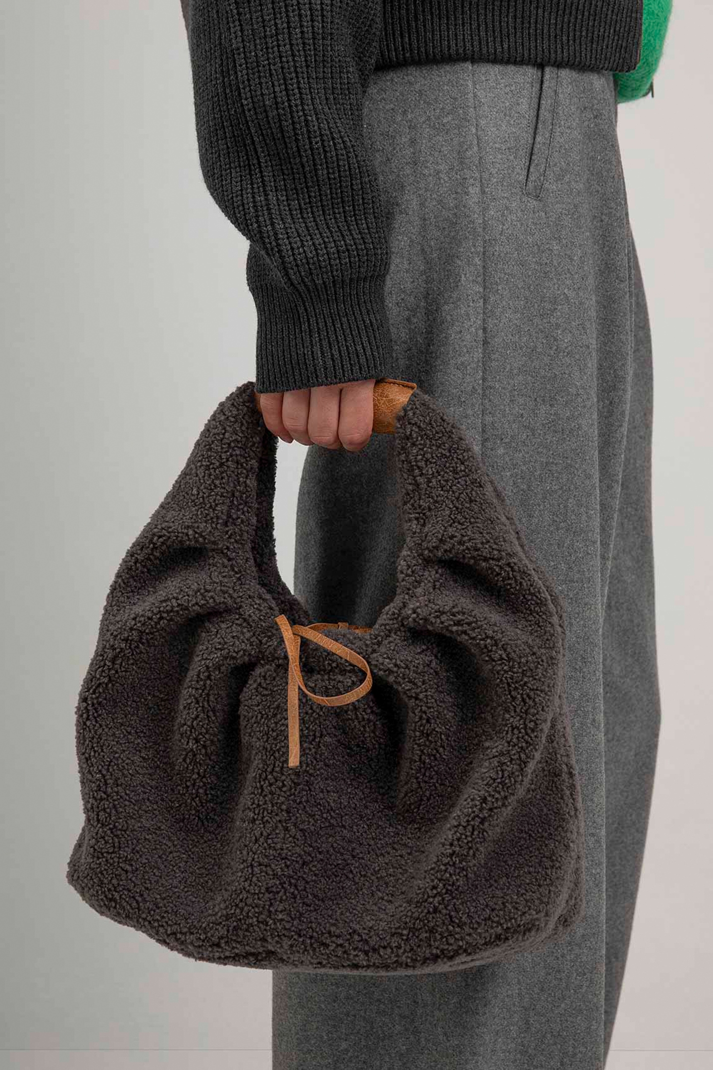 SHERPA BAG STEEL GREY 3