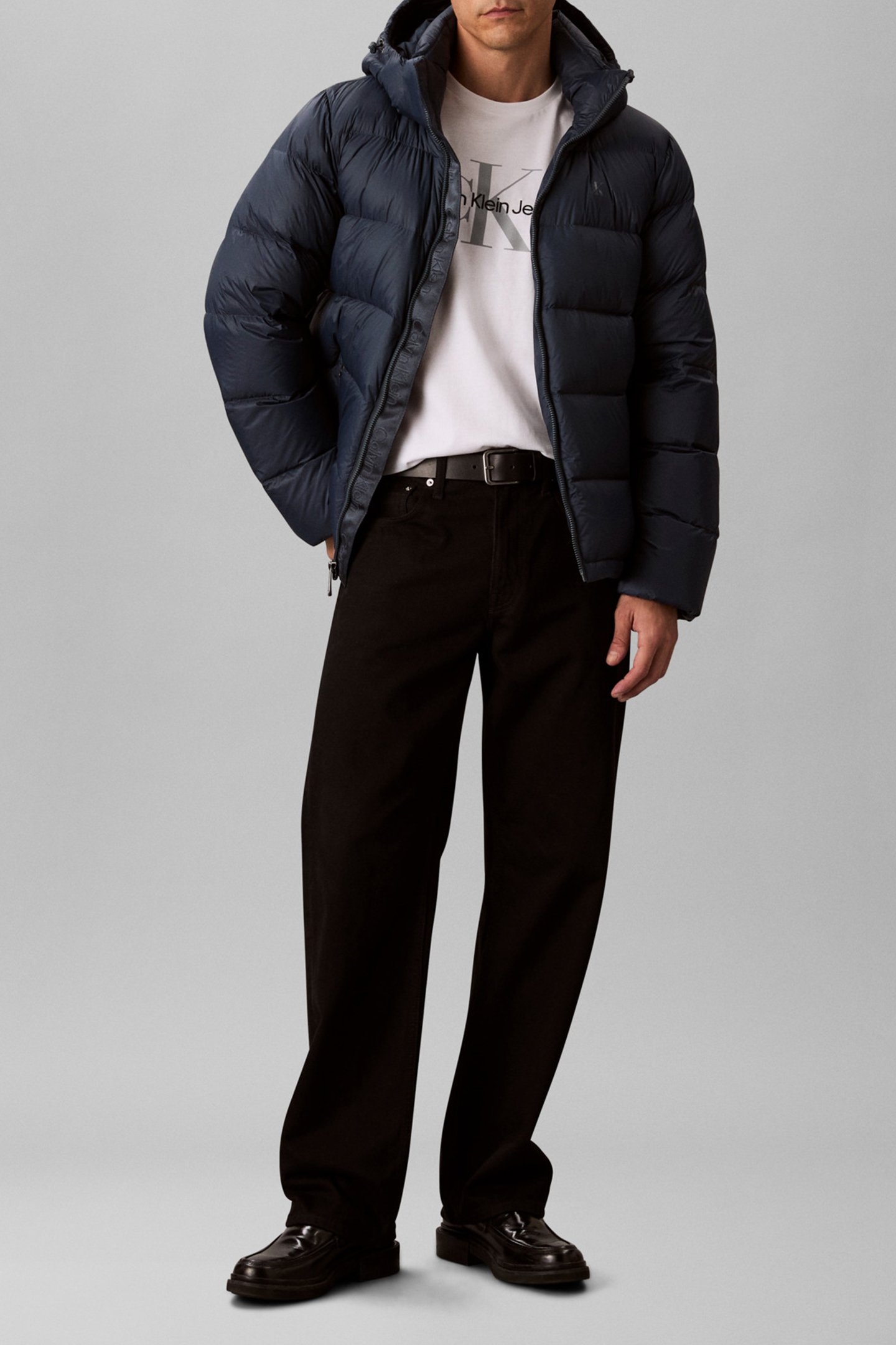 LONGSLEEVE NYLON ZIP OFF HOODIE INK 3