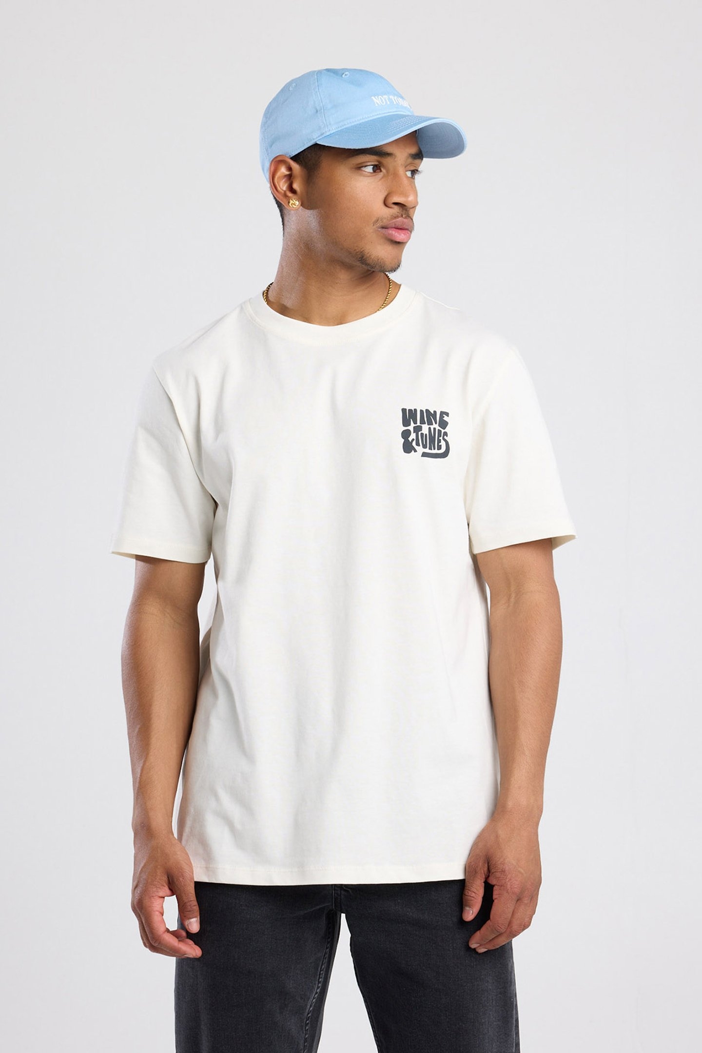 ETIENNE Z OFF WHITE 1