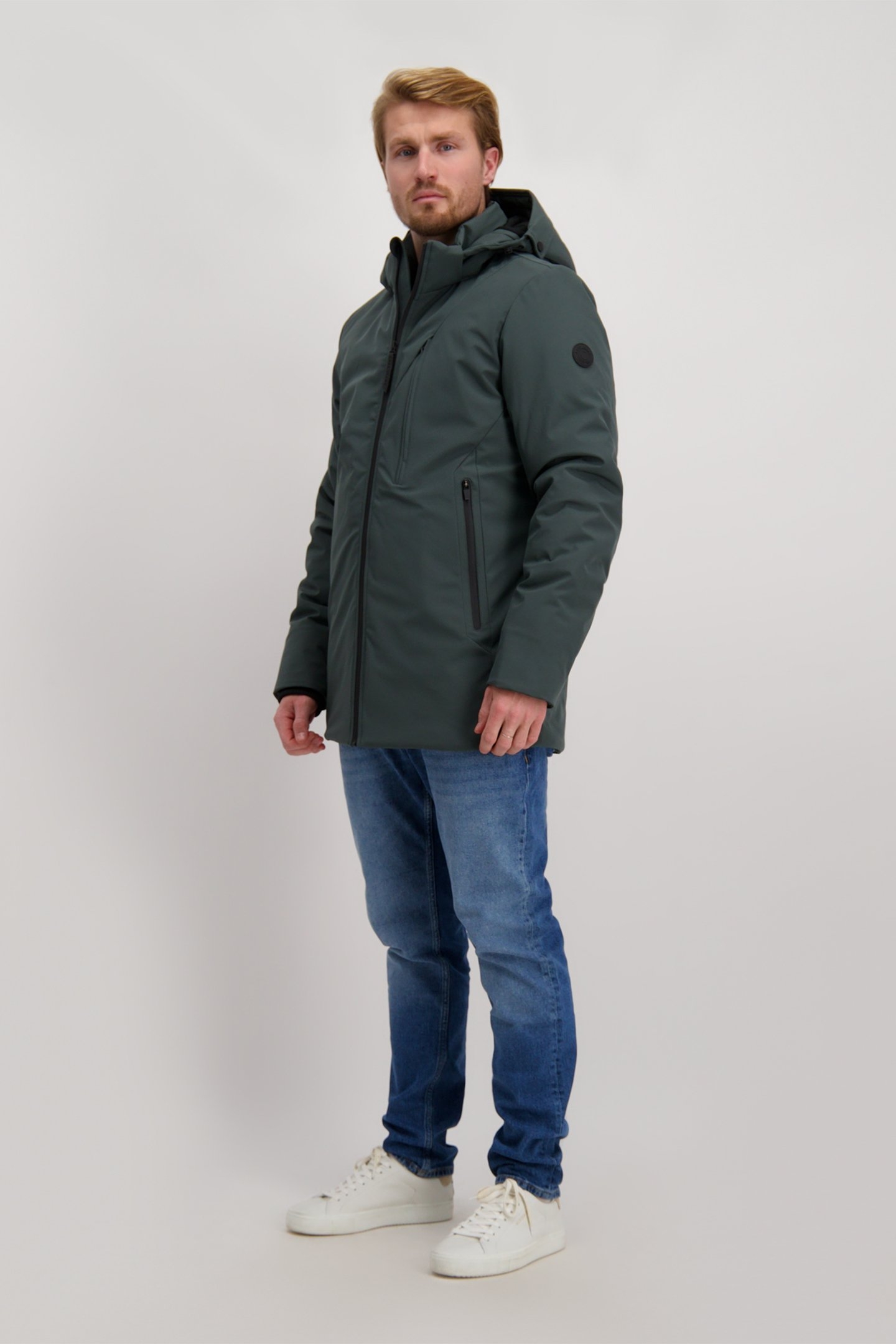 HARWICK POLYESTER BOTTLE 3