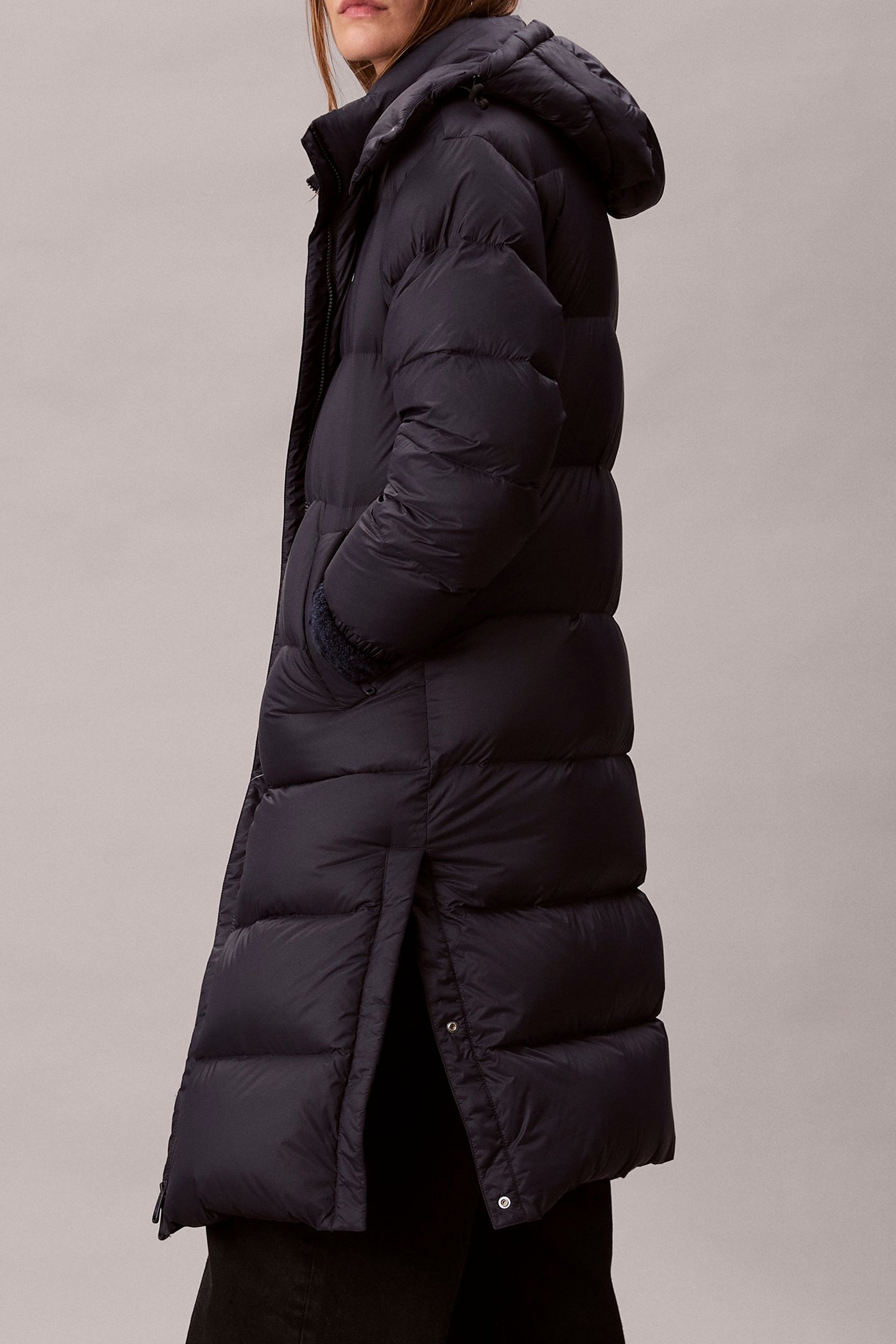 ESSENTIAL MIDWEIGHT HOODED PUFFER INKWELL 4