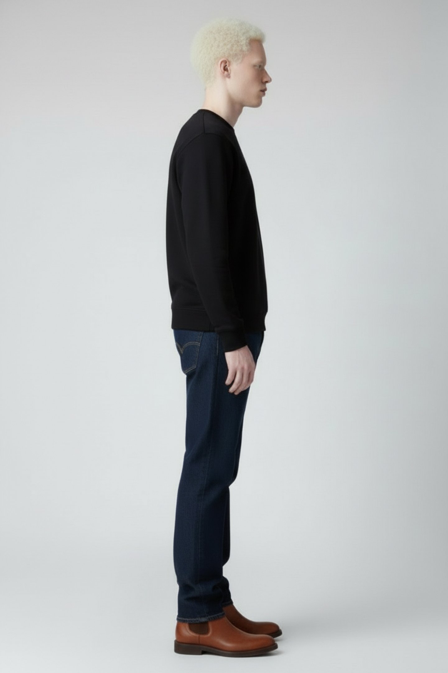 MIRANDAALF SWEATSHIRT BLACK 3