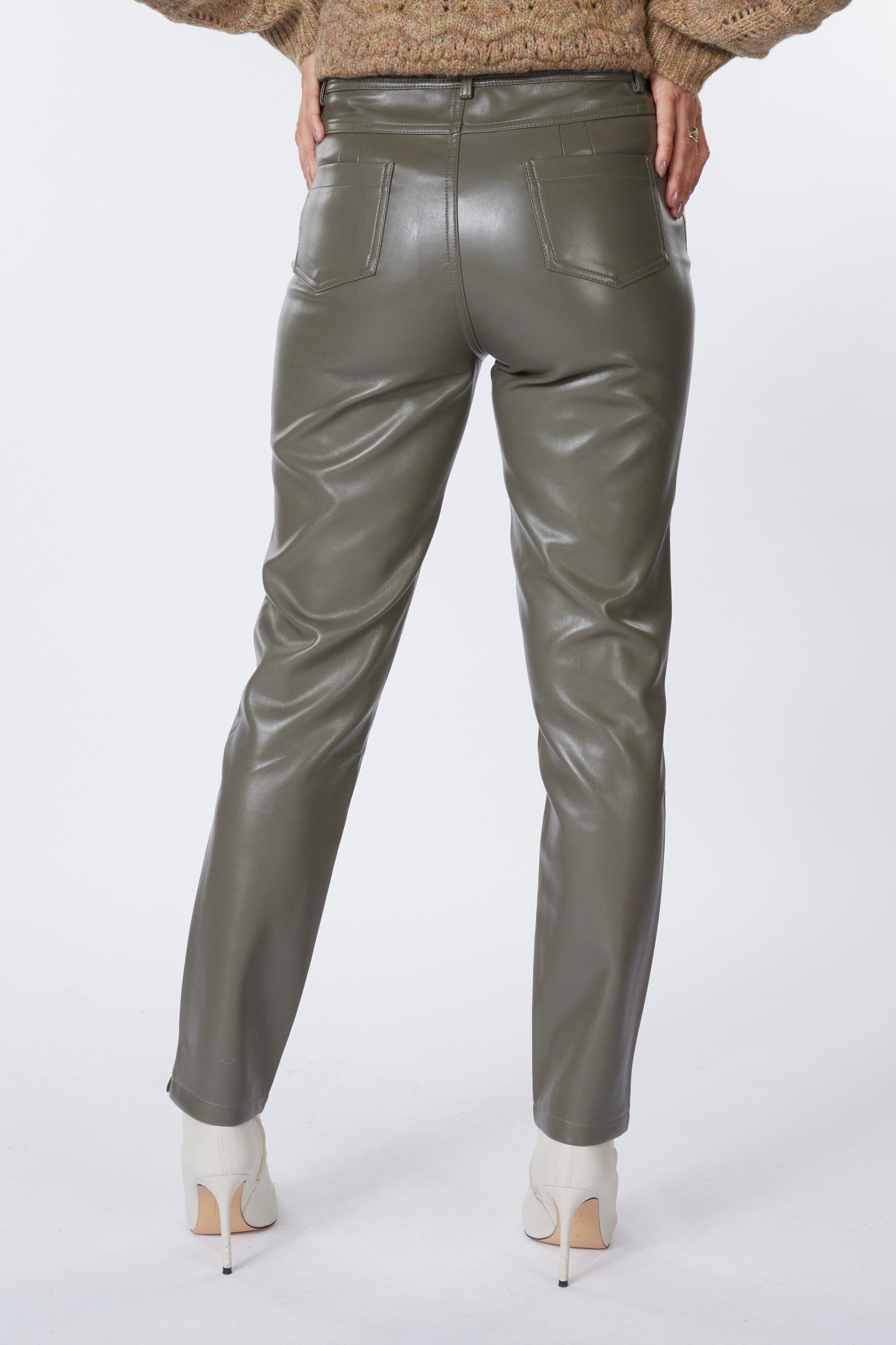 TROUSERS ZIPPER PU LEAF GREEN 2