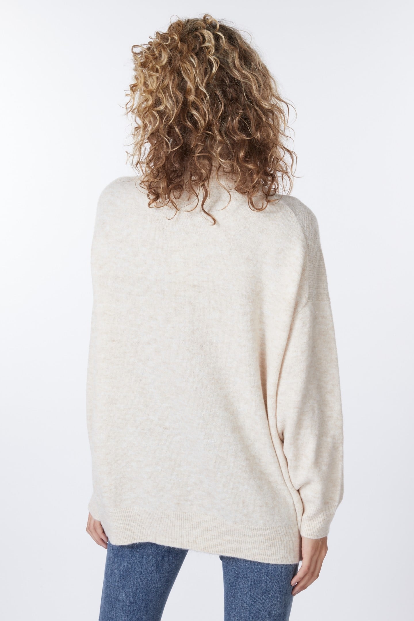 SWEATER OVERSIZED COL BISCUIT 4