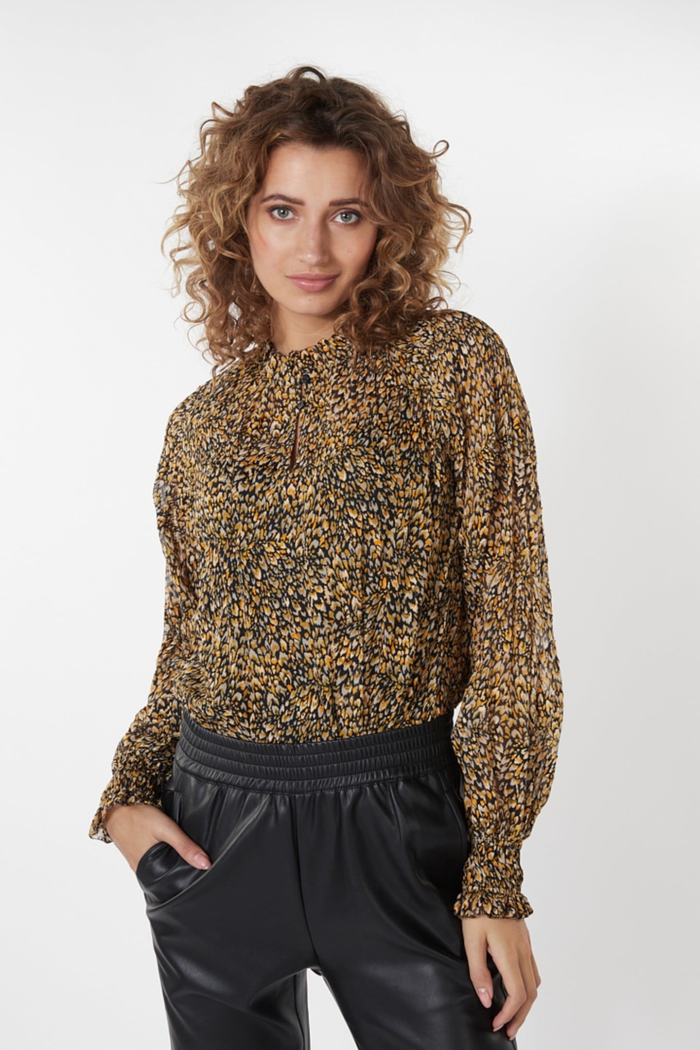 BLOUSE RAGLAN UNTAMED SPIRIT PRINT 1