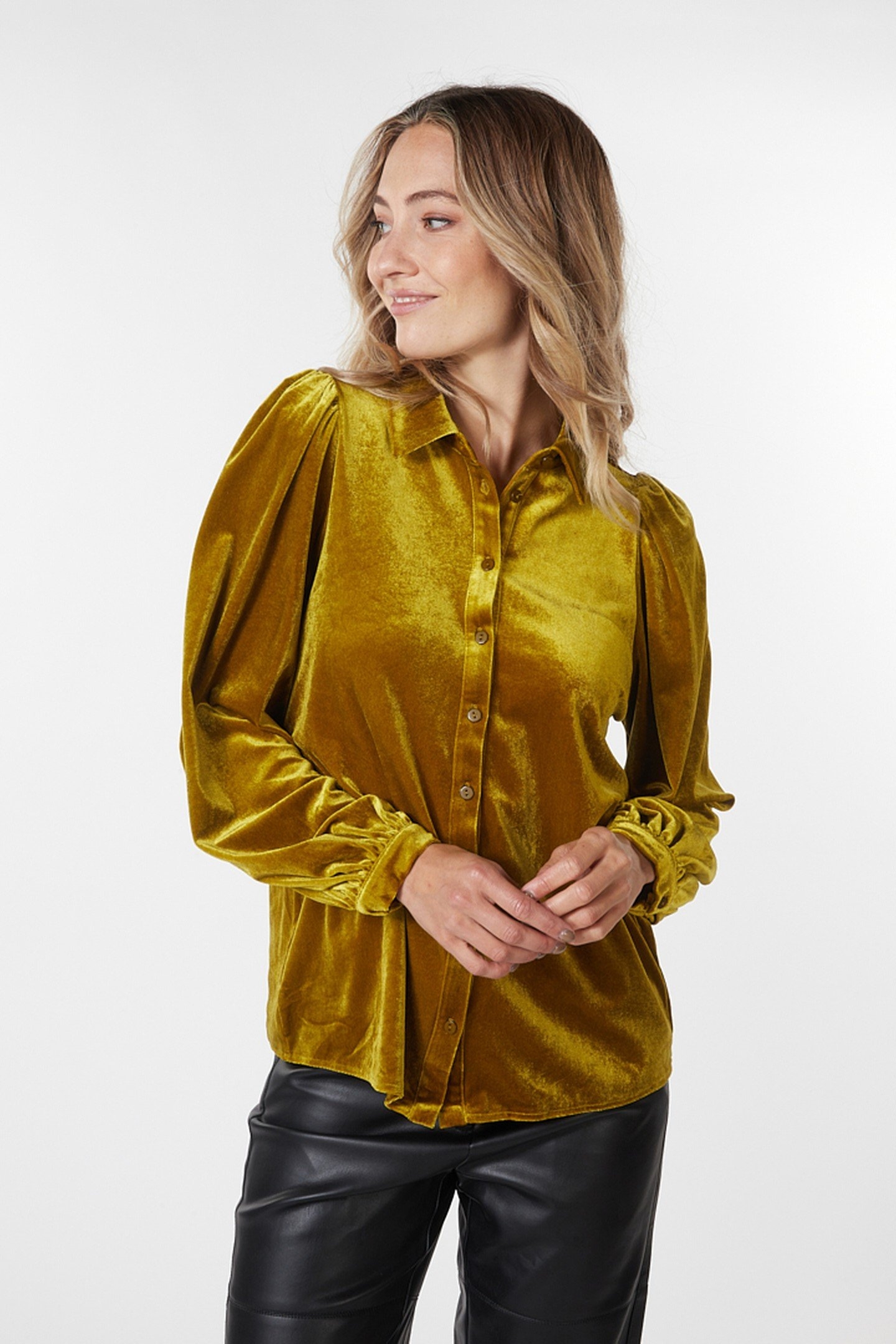 BLOUSE BASIC VELOURS WARM OLIVE 2