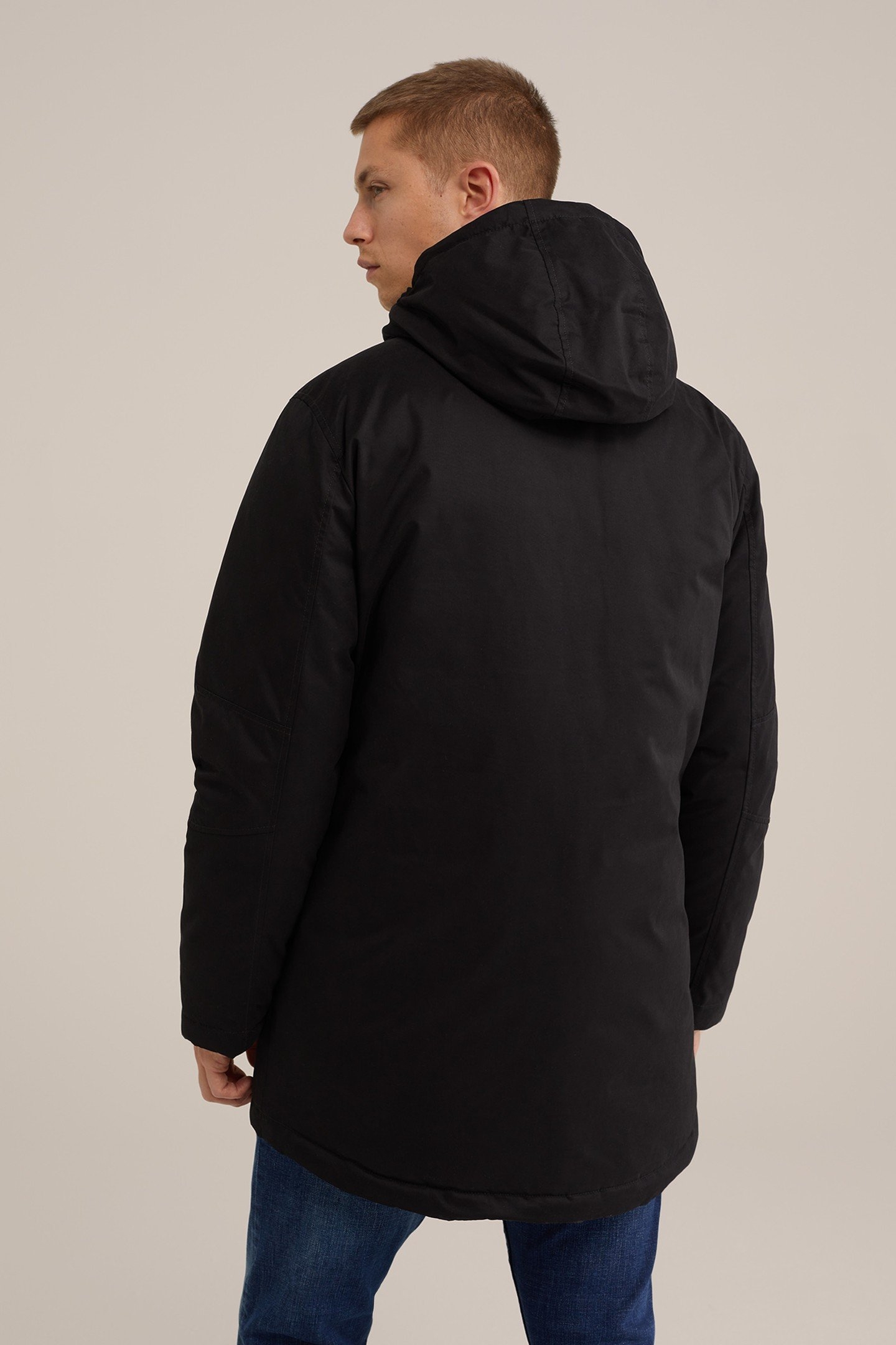 PARKA BLACK 3