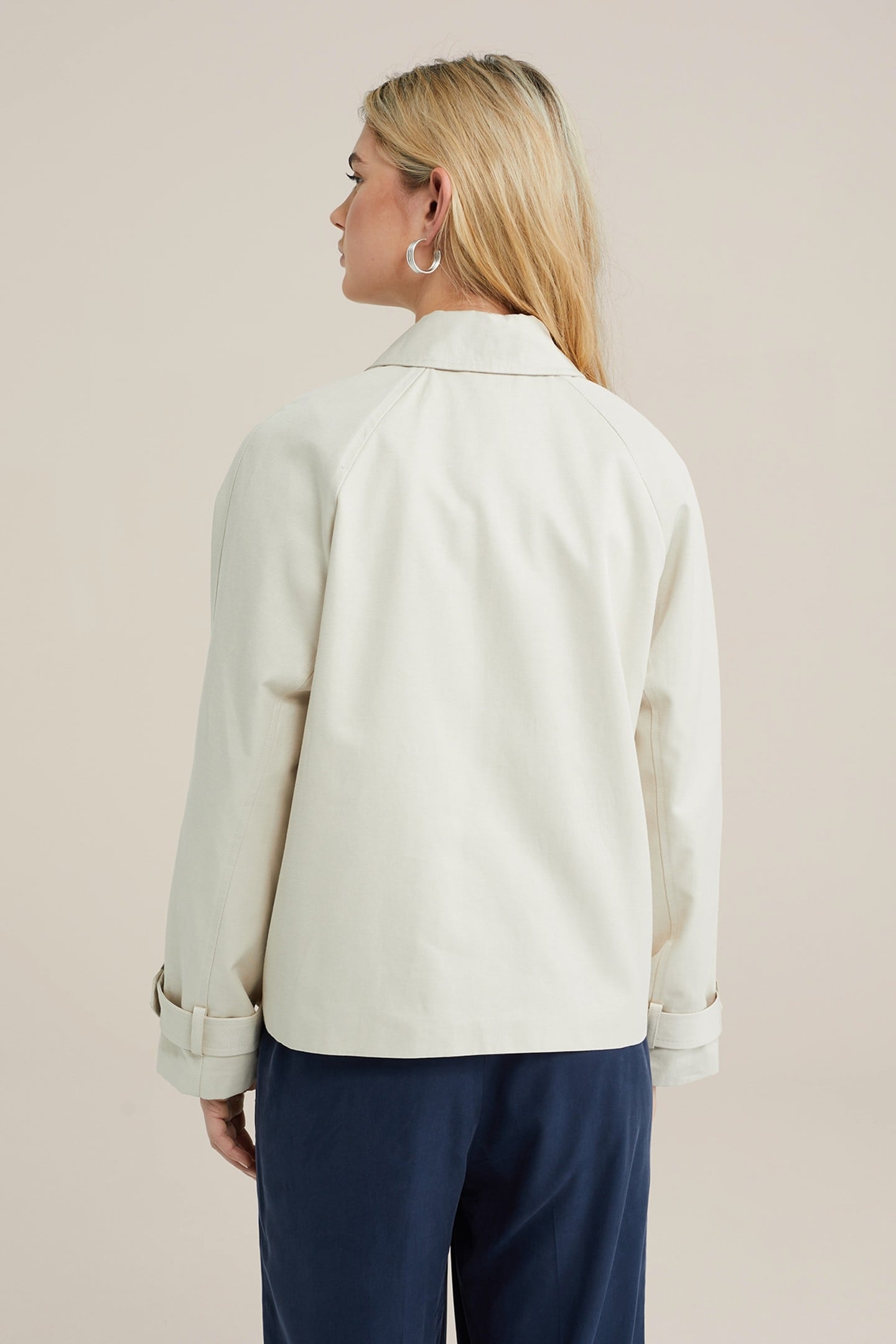 TRENCHCOAT OFF-WHITE 3