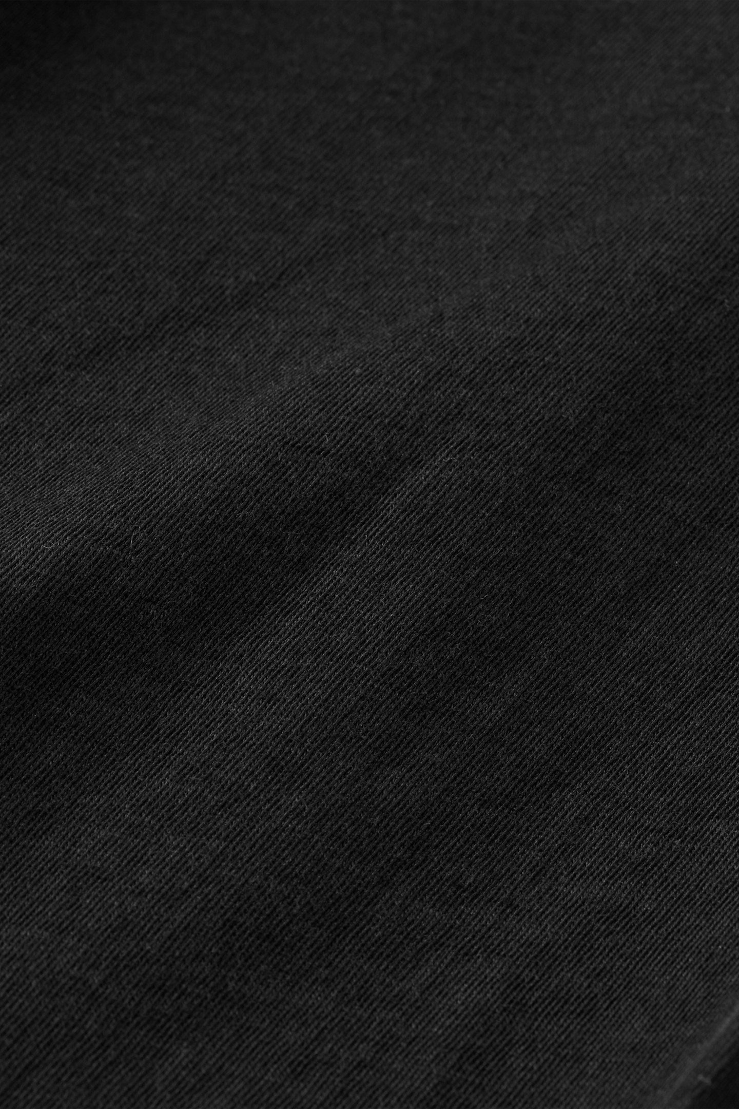 DRAPEY V-NECK T-SHIRT BLACK 6