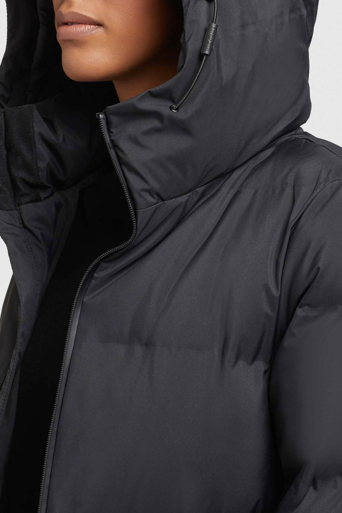 LAREA BLACK 6