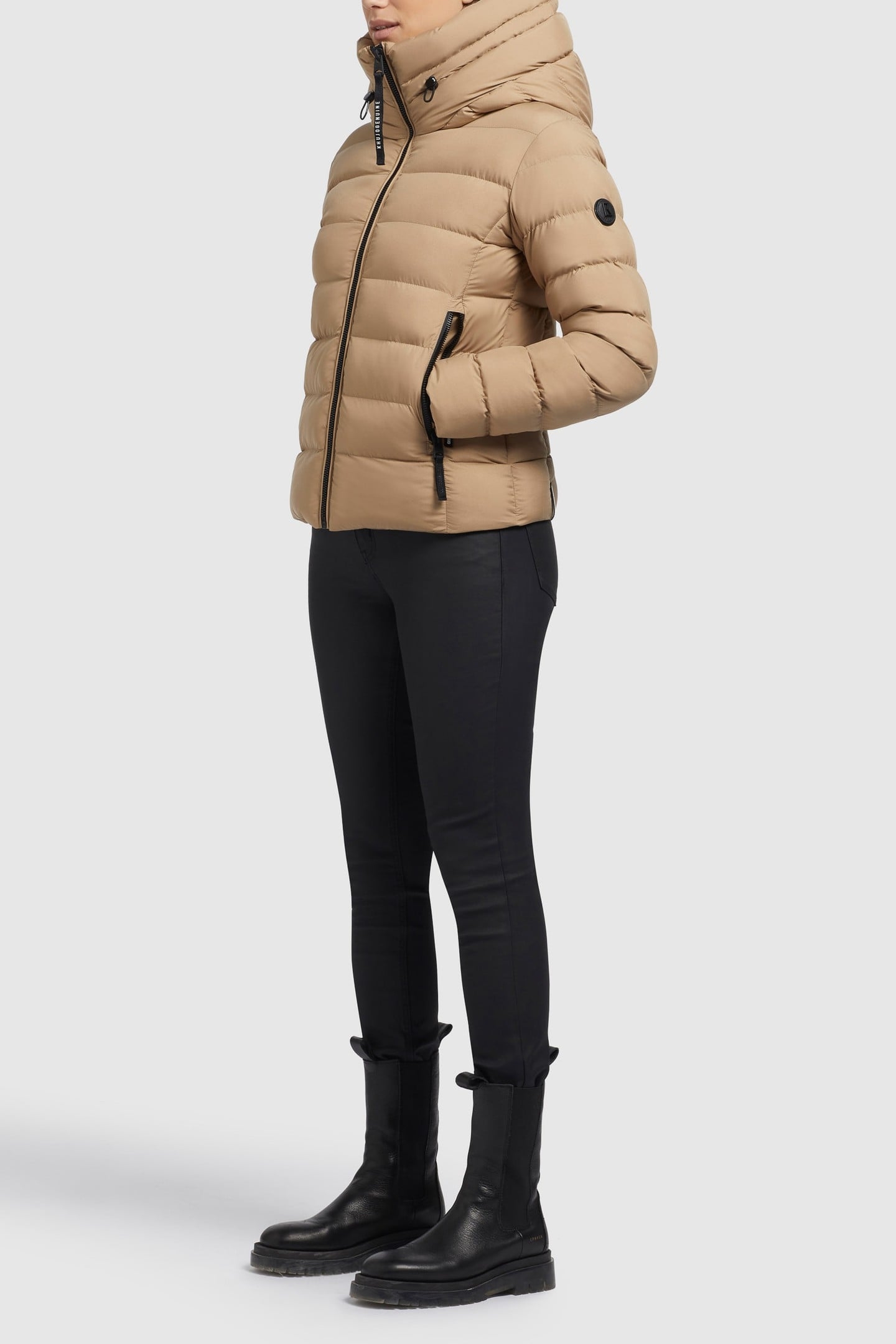 ADEVA MATT WARM SAND 1