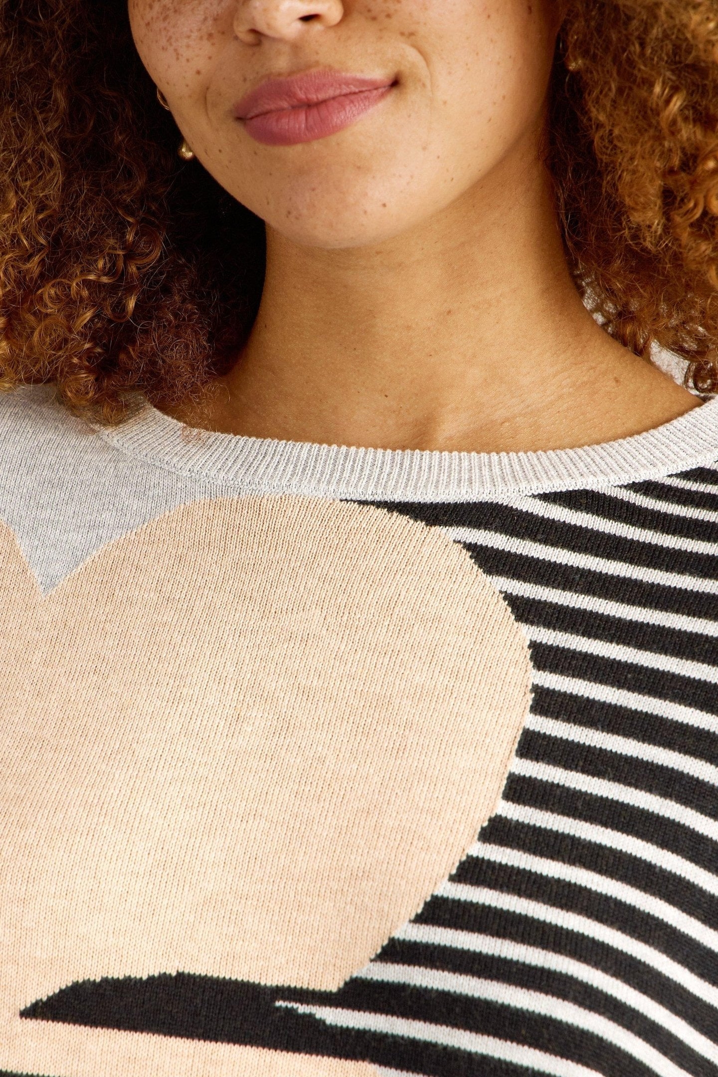 OLIVE STRIPE HEART JUMPER NATURAL MULTI 6