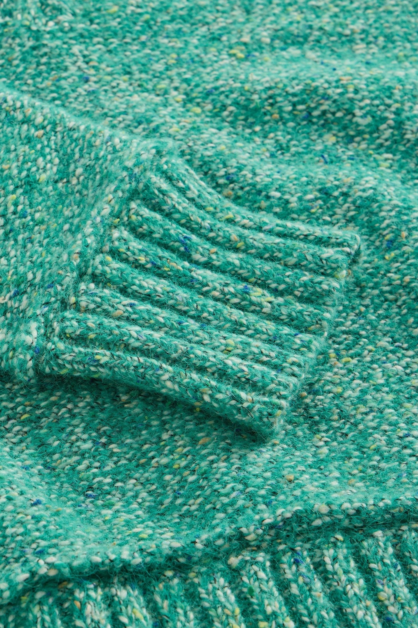 TAMMY TEXTURED V NECK BRIGHT GREEN 6