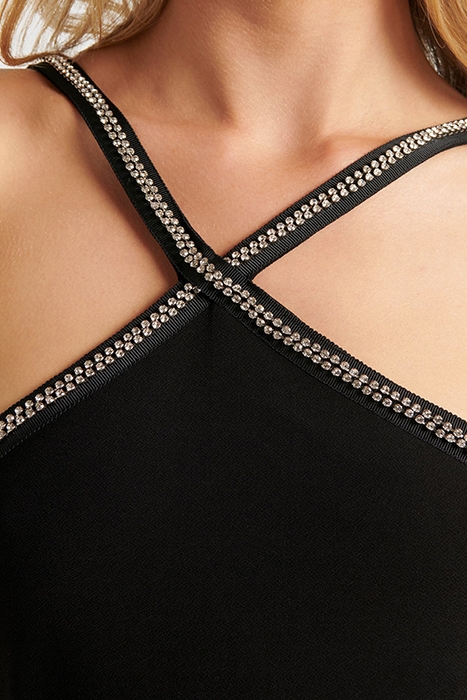 GWEN ARROW NECK TRIM BODYCON MIDI BLACK 4