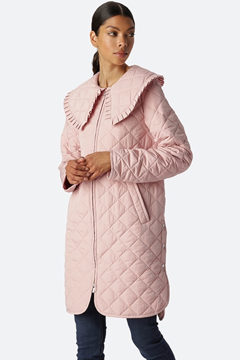 10 ART30 QUILT COAT PALE PINK 2