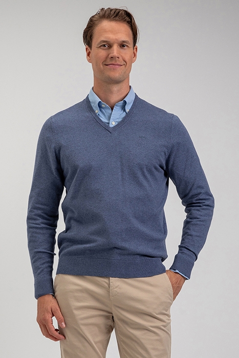 V-NECK SWEATER MEDIUM BLUE 2