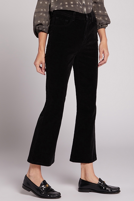 THE BOULEVARD BLACK 1